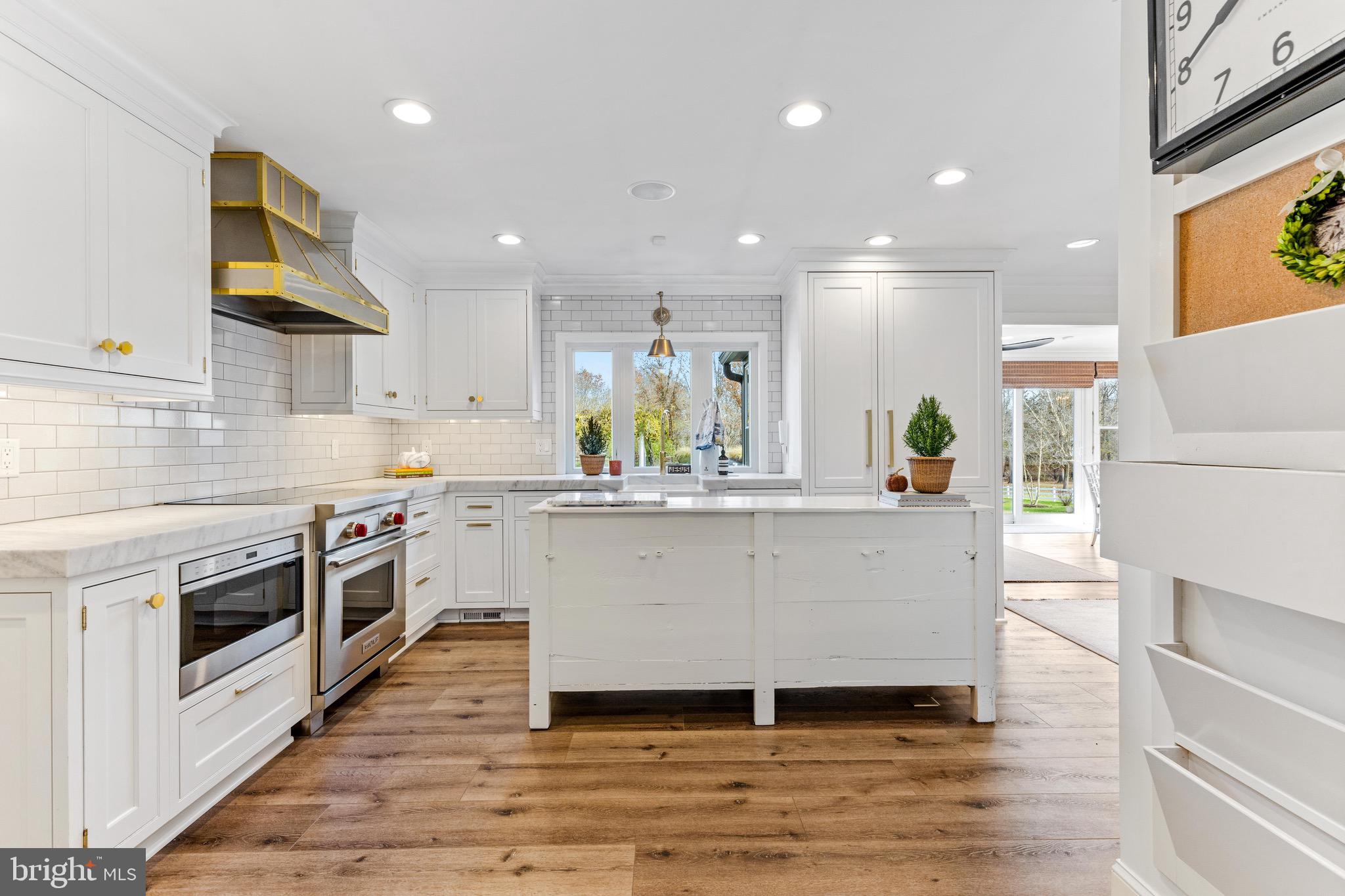 FOXHALL ESTATES - Residential