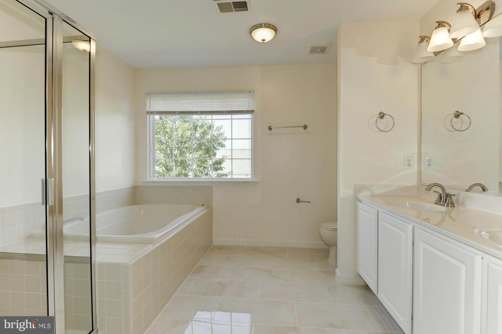 WESTERLEY - Residential Lease