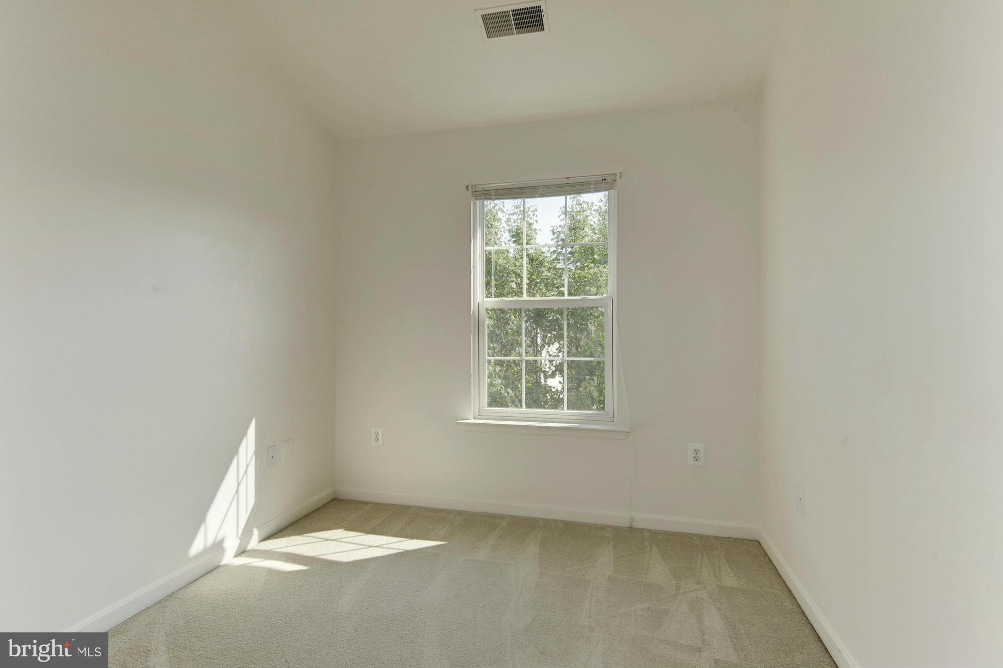 WESTERLEY - Residential Lease