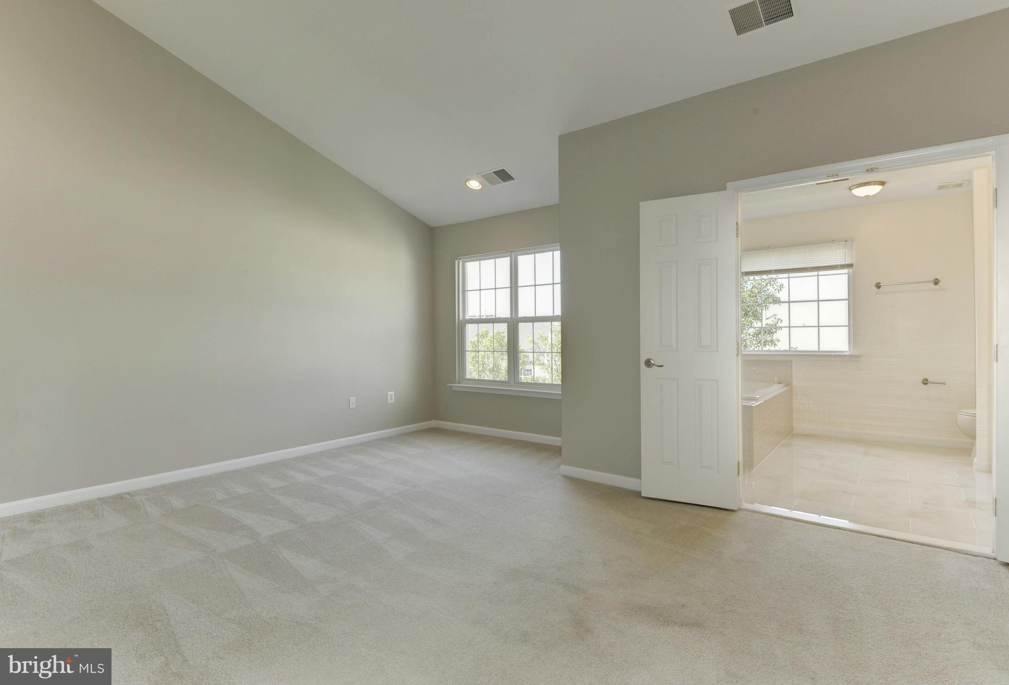 WESTERLEY - Residential Lease