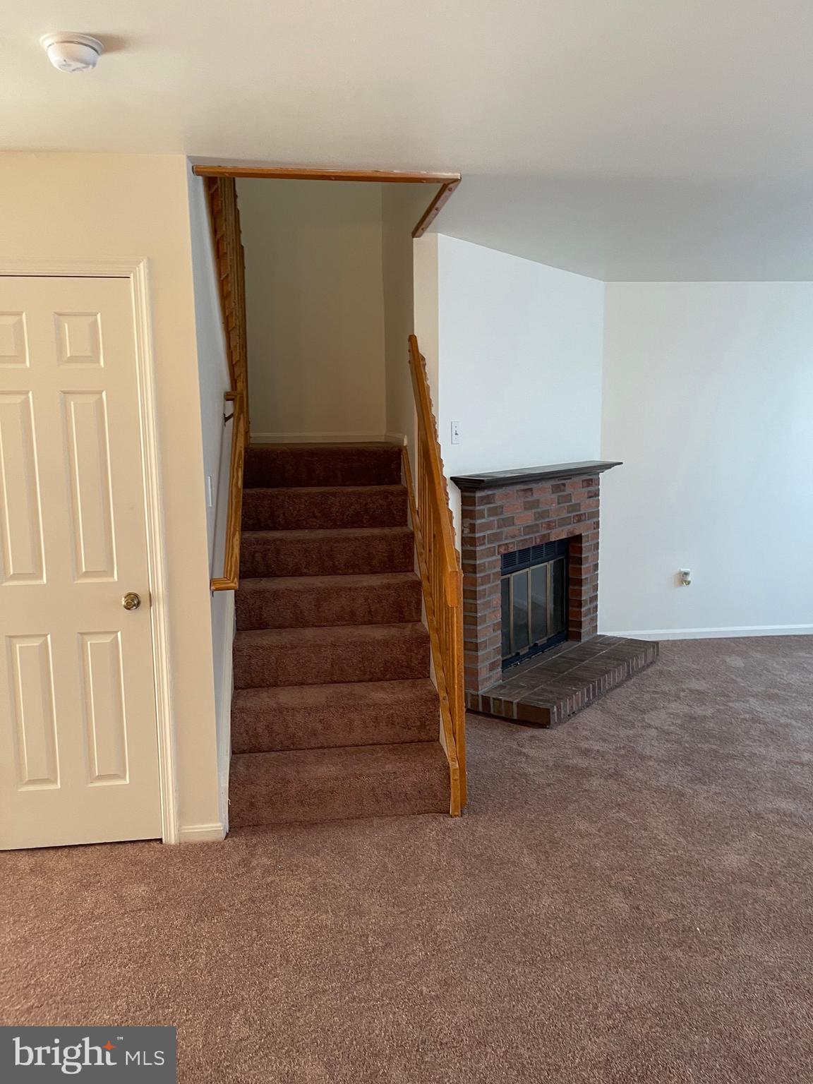 ACTON VILLAGE - Residential Lease