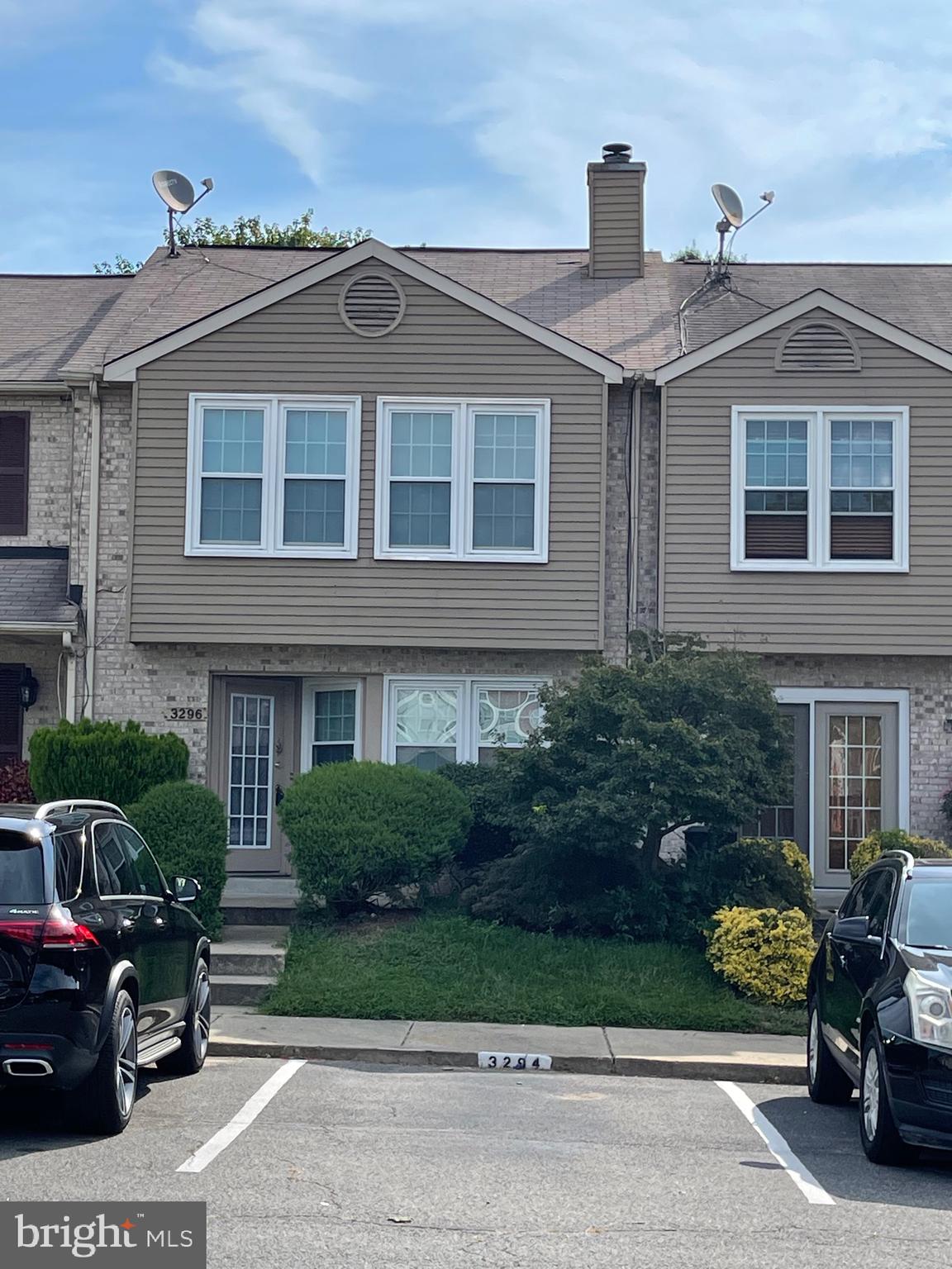 ACTON VILLAGE - Residential Lease