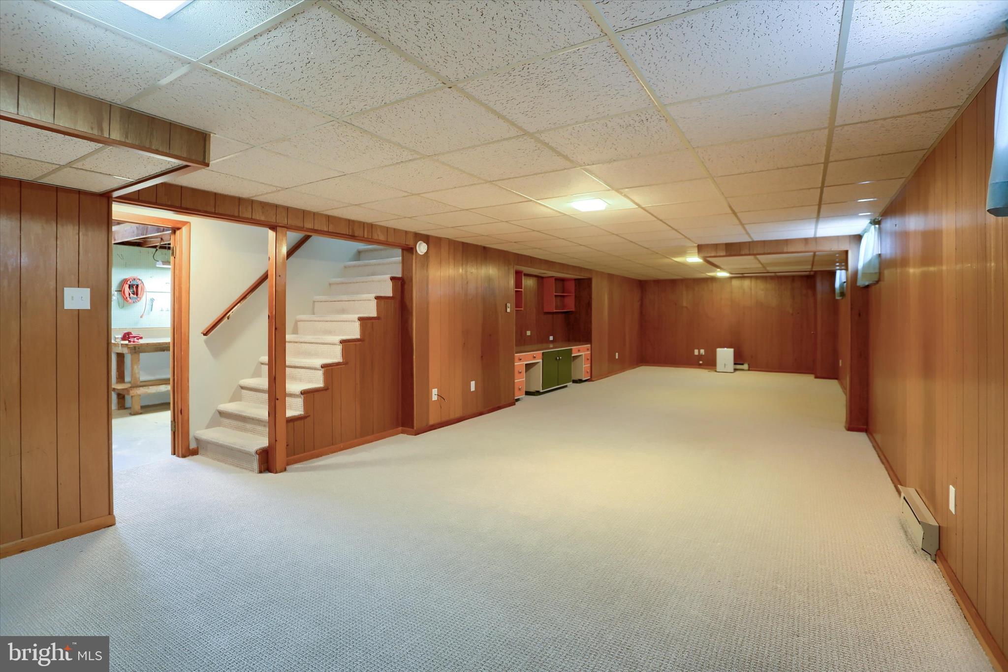 ORCHARD CREST - Residential