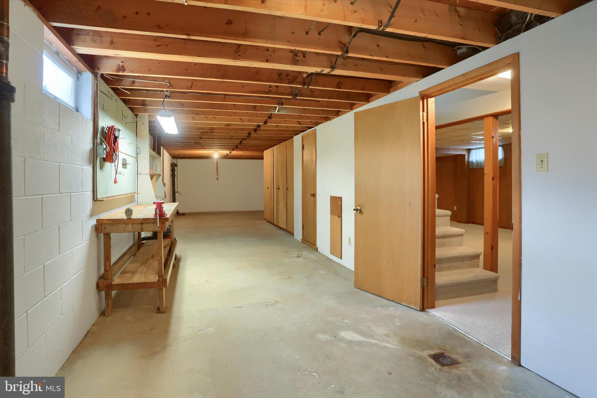 ORCHARD CREST - Residential