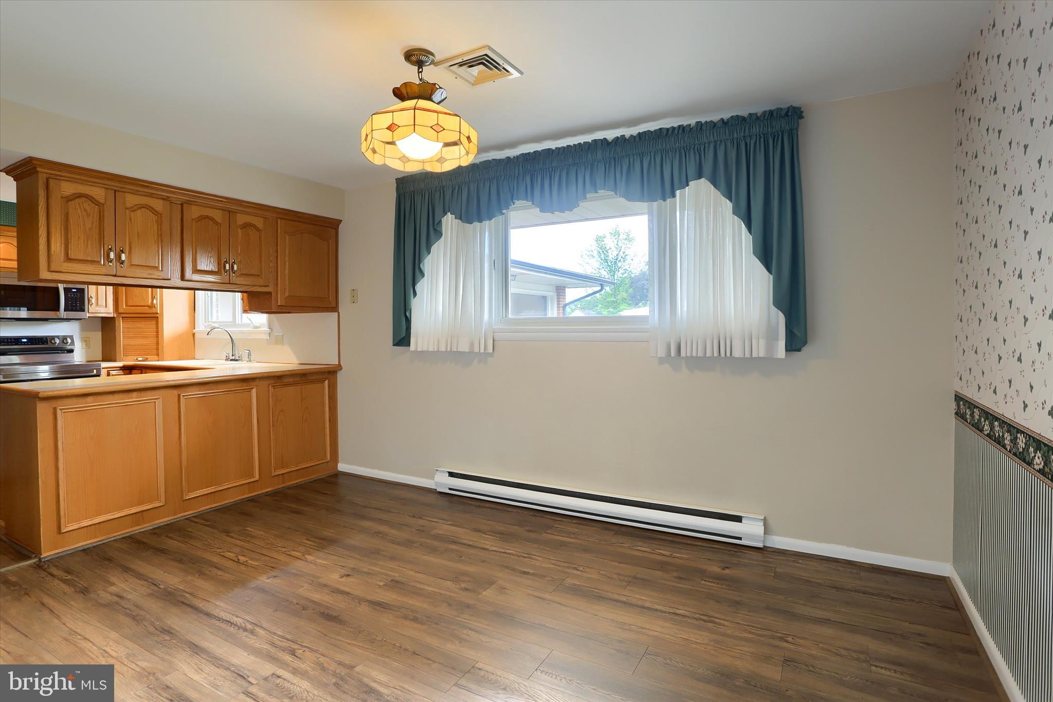 ORCHARD CREST - Residential