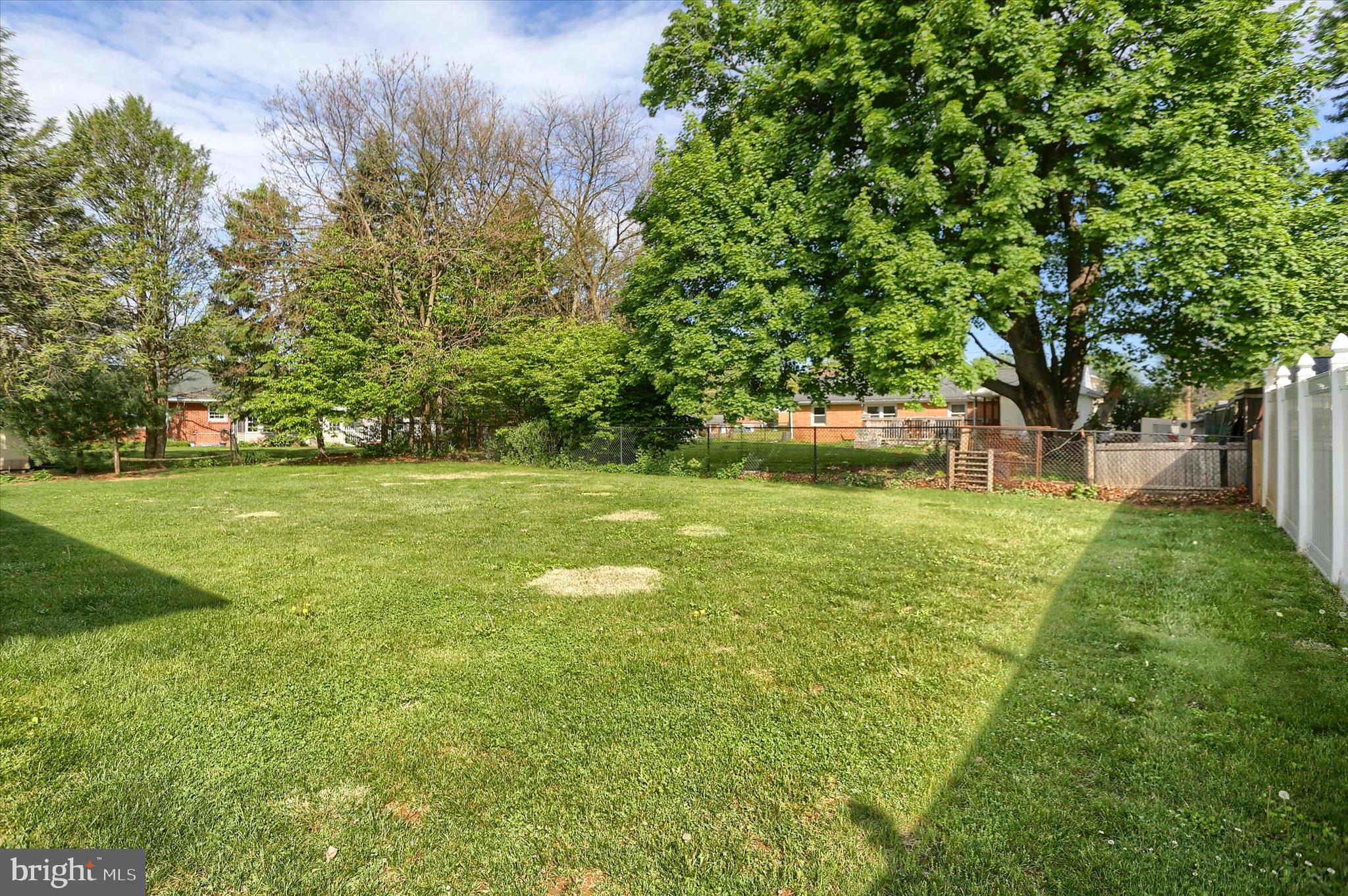 ORCHARD CREST - Residential