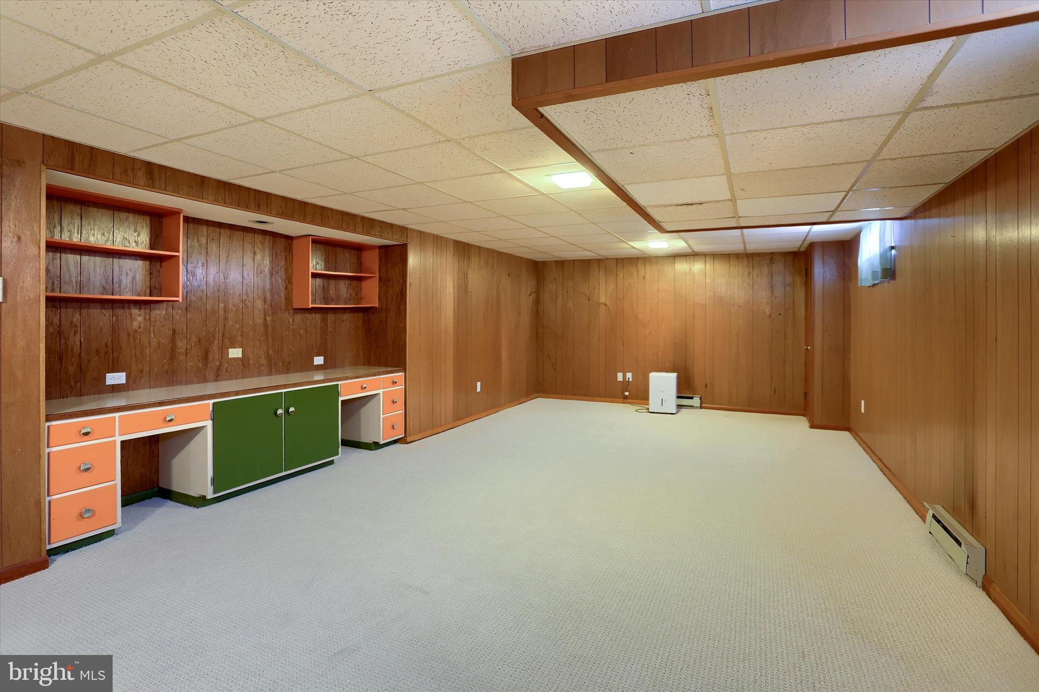 ORCHARD CREST - Residential