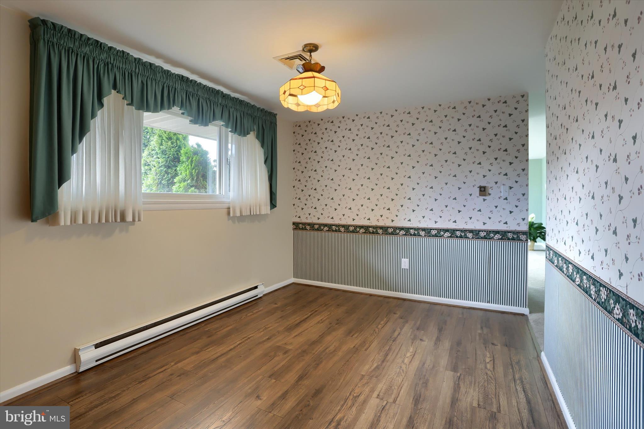ORCHARD CREST - Residential