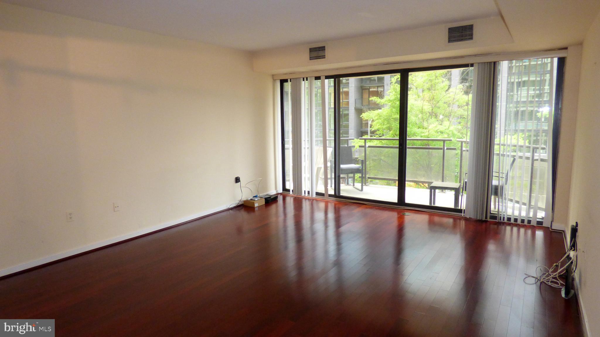 ATRIUM - Residential Lease