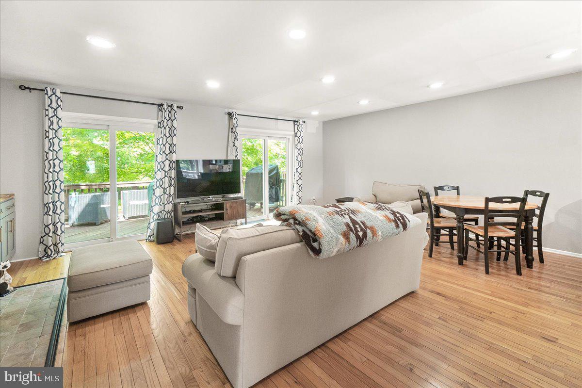 VILLAGE OF OWEN BROWN - Residential