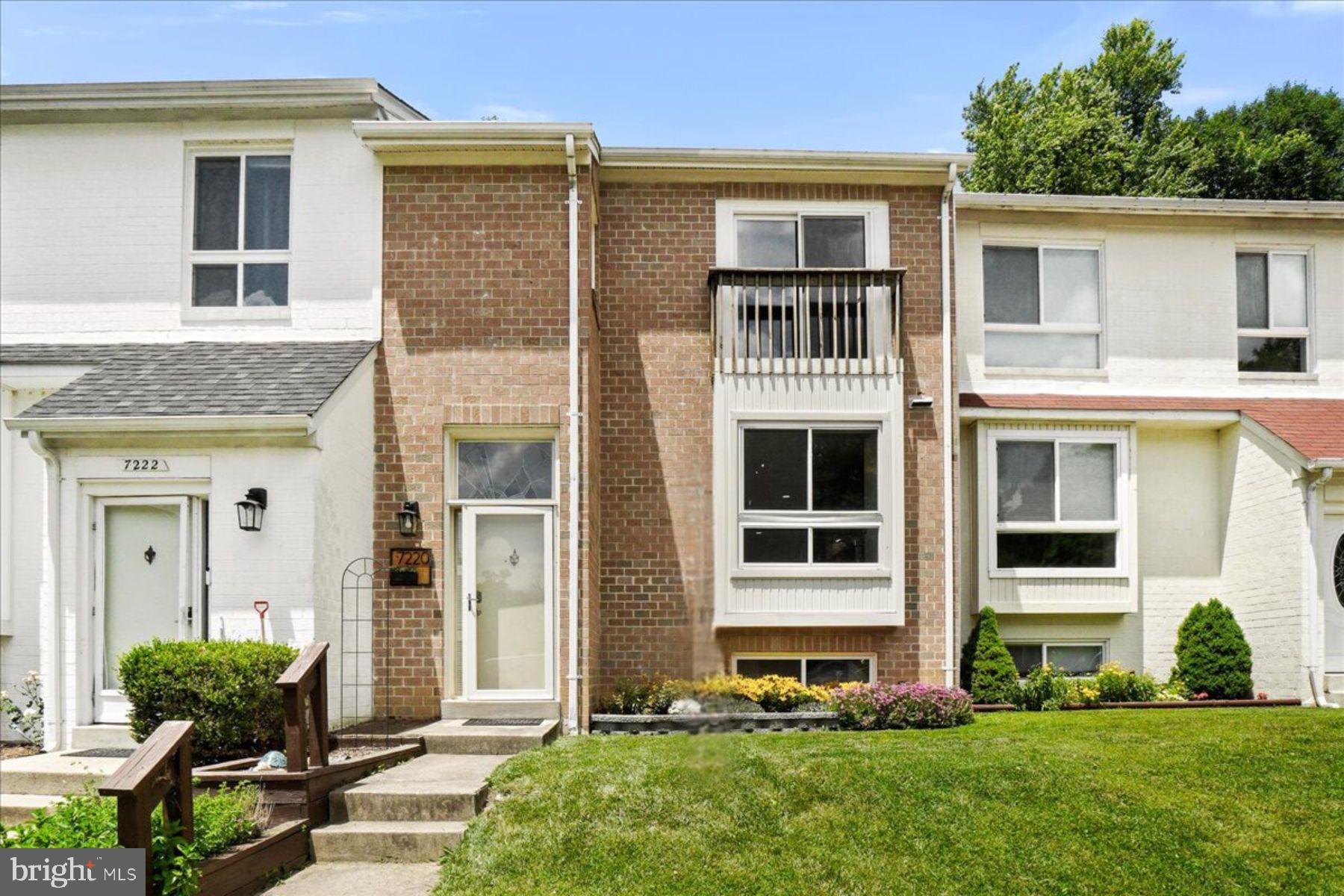 VILLAGE OF OWEN BROWN - Residential