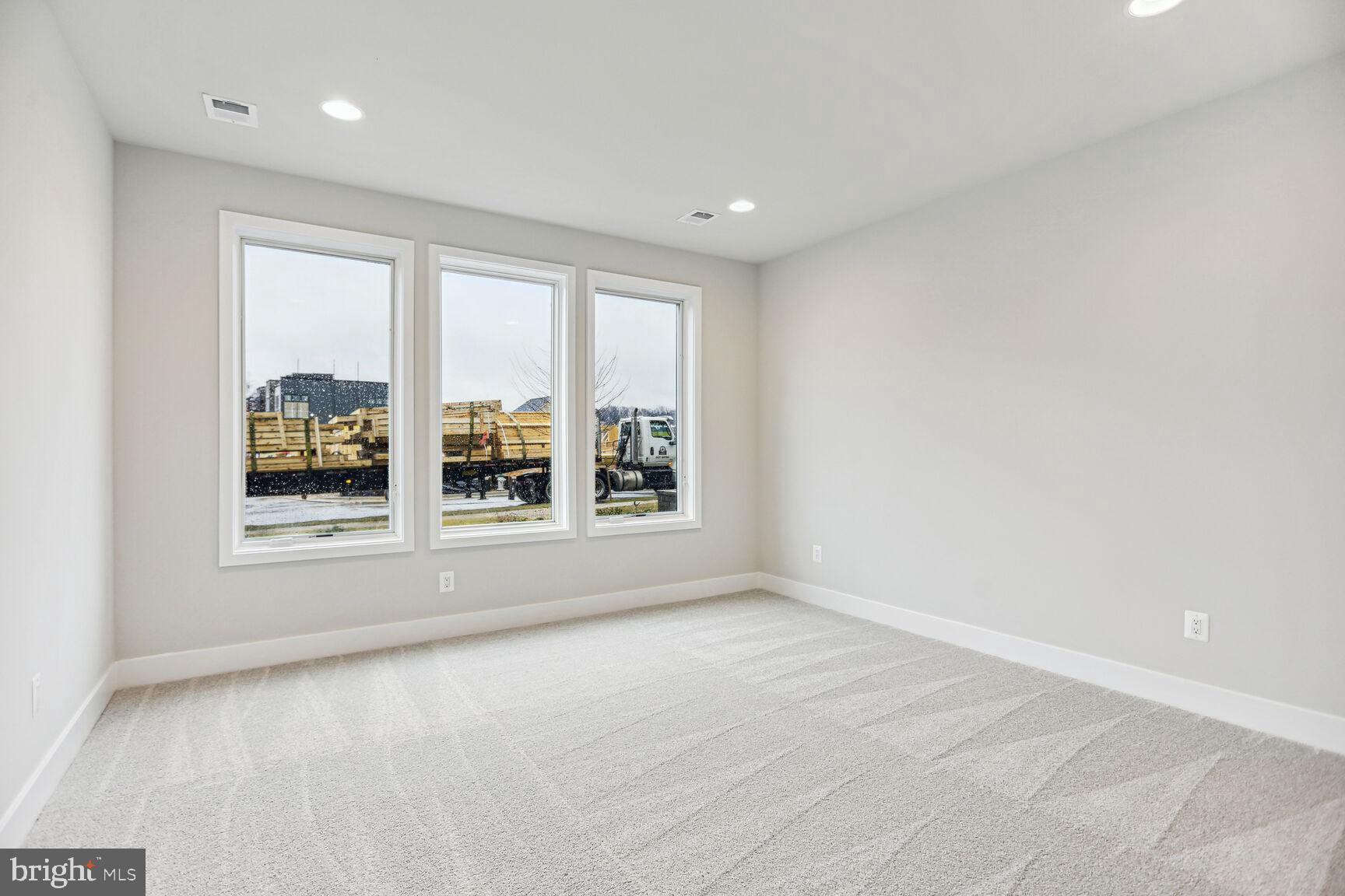 AMALYN - Residential