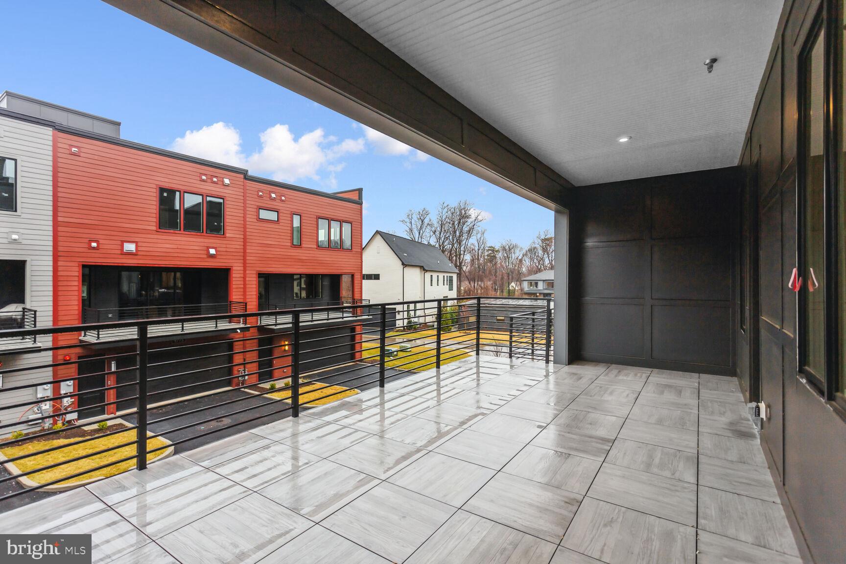 AMALYN - Residential