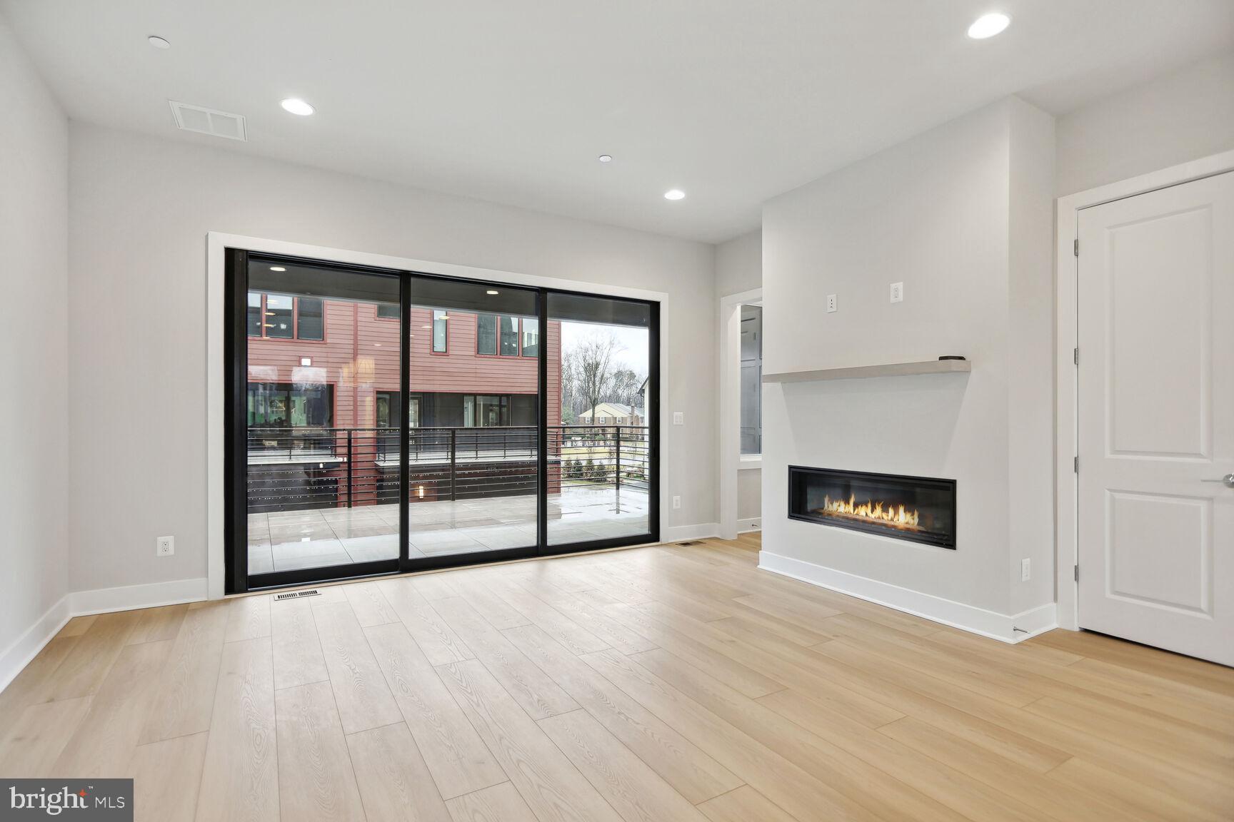 AMALYN - Residential