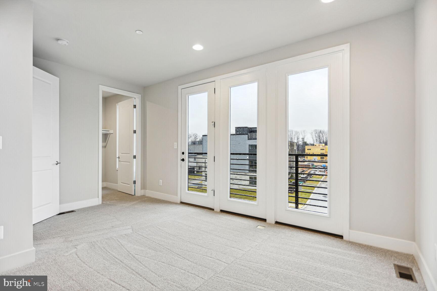 AMALYN - Residential