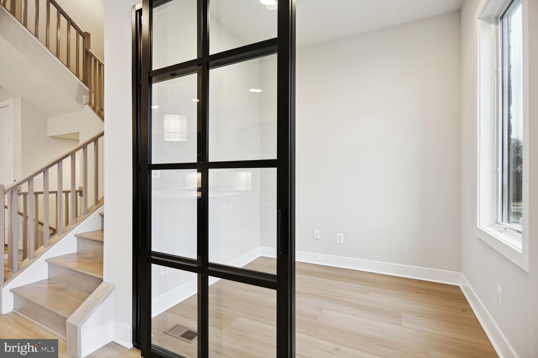 AMALYN - Residential