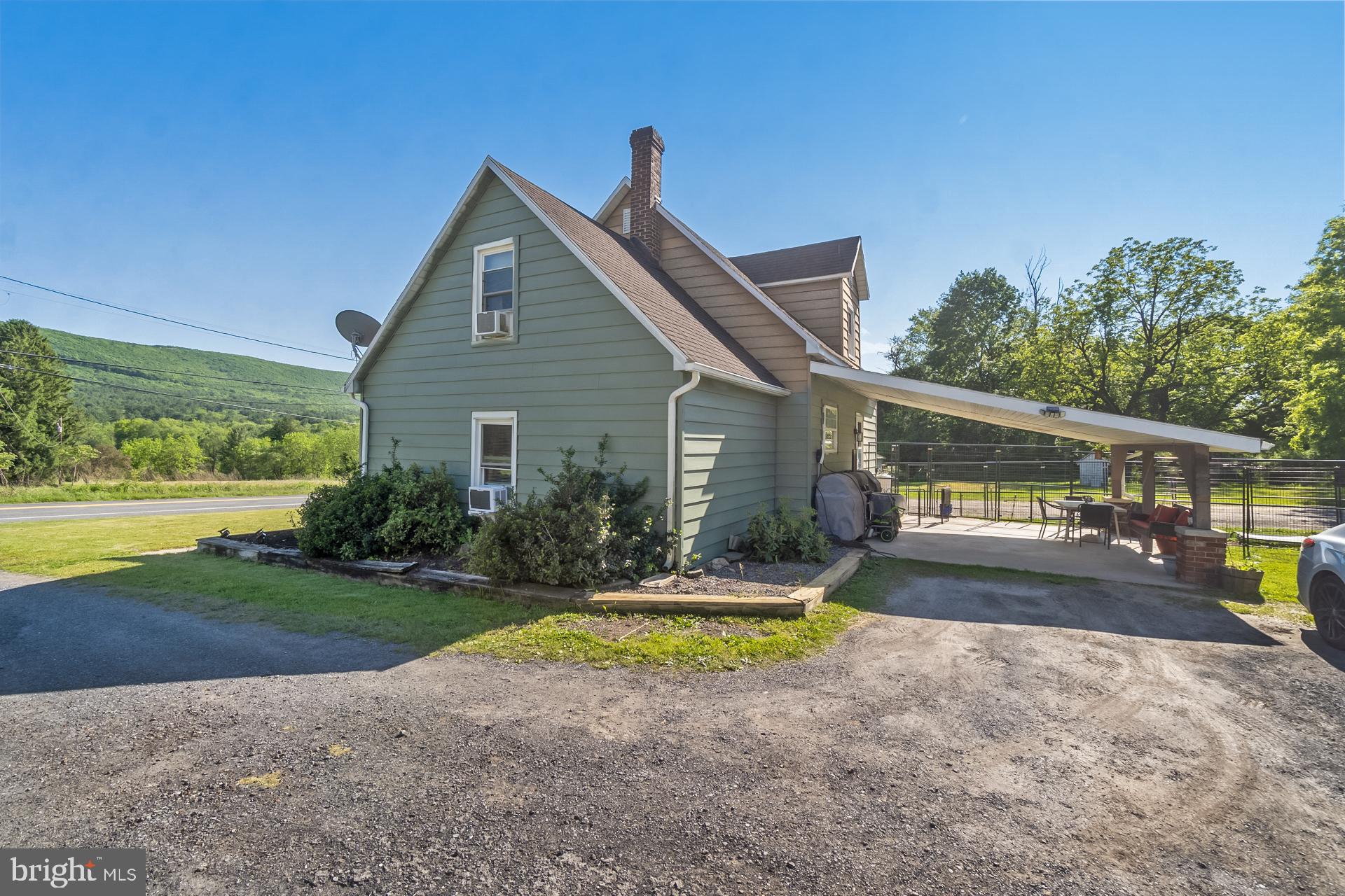 331 E LIZARD CREEK ROAD