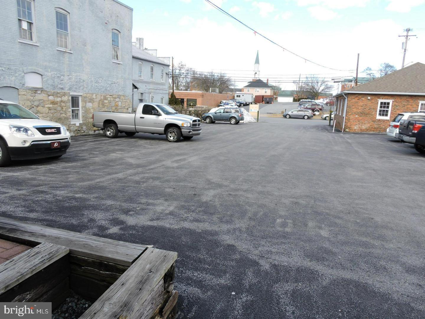 113 LIBERTY STREET S 207