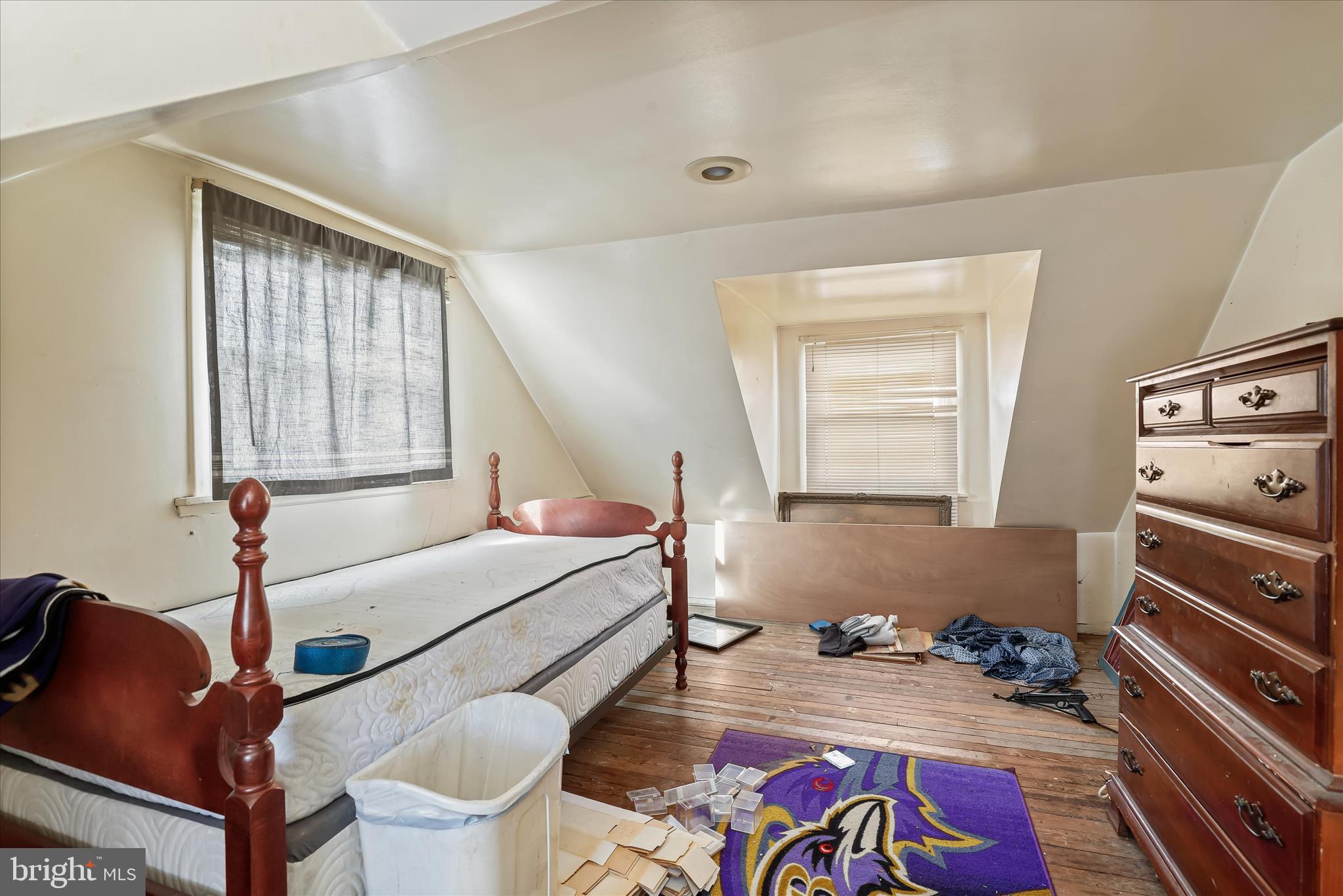 HILLENDALE PARK - Residential