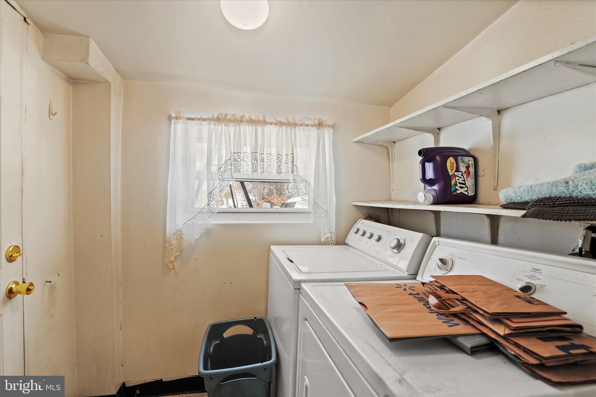 HILLENDALE PARK - Residential