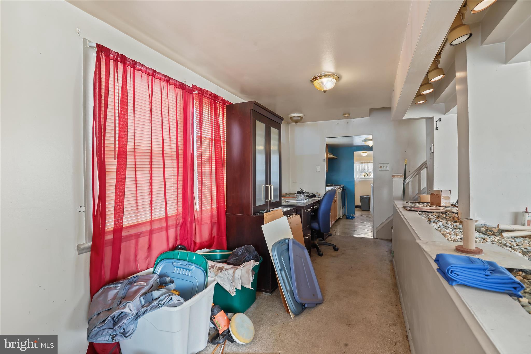 HILLENDALE PARK - Residential