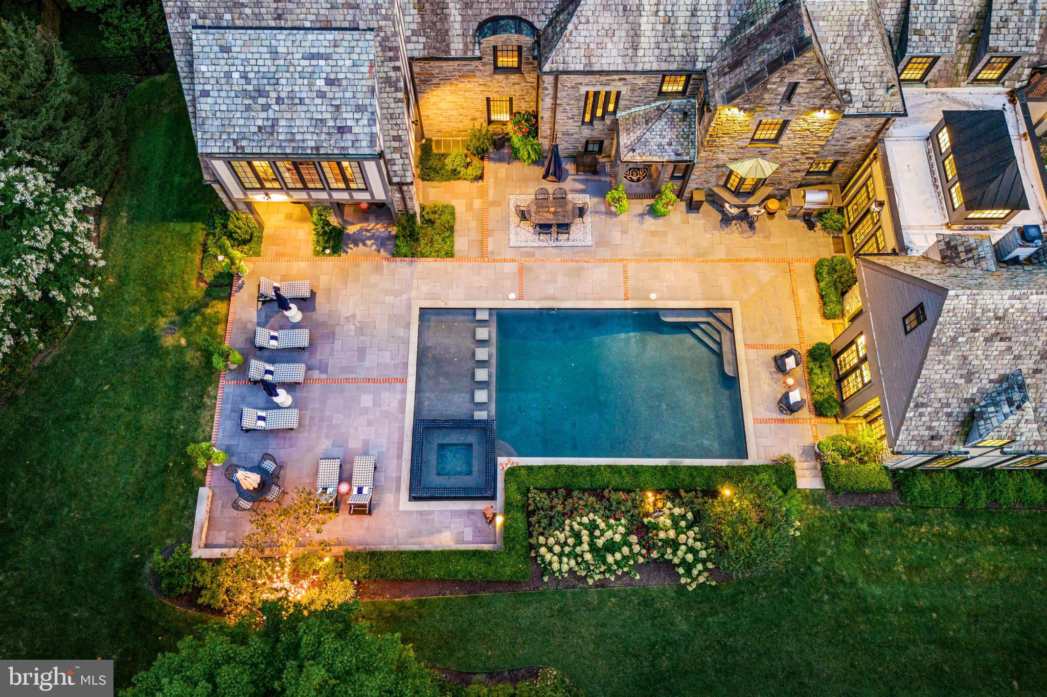 MERION GOLF ESTATES - Residential