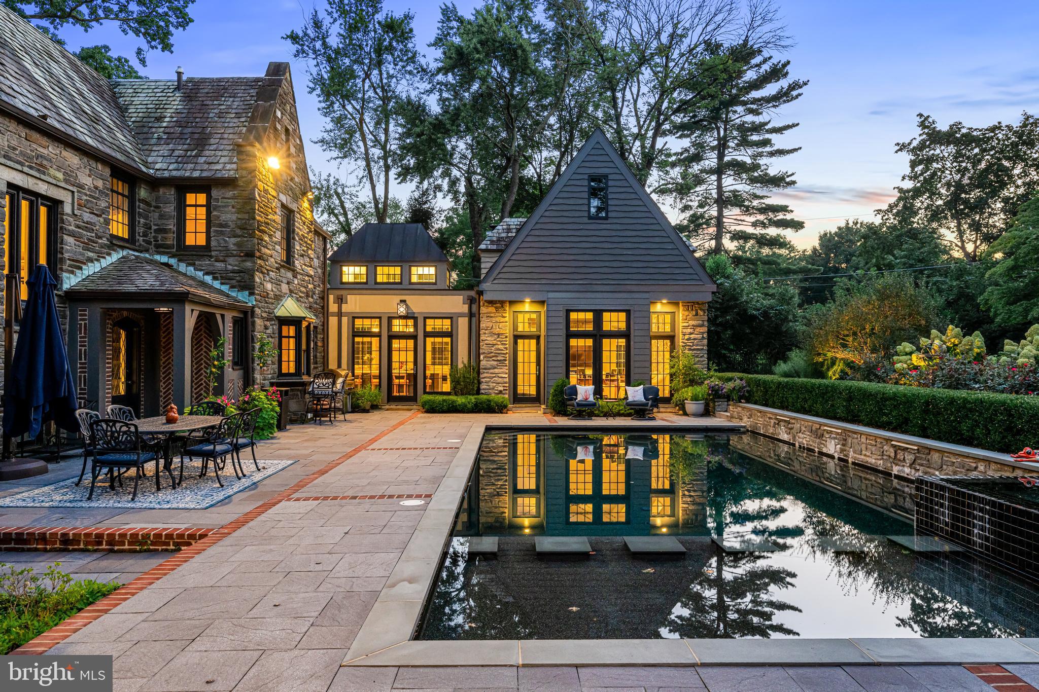 MERION GOLF ESTATES - Residential
