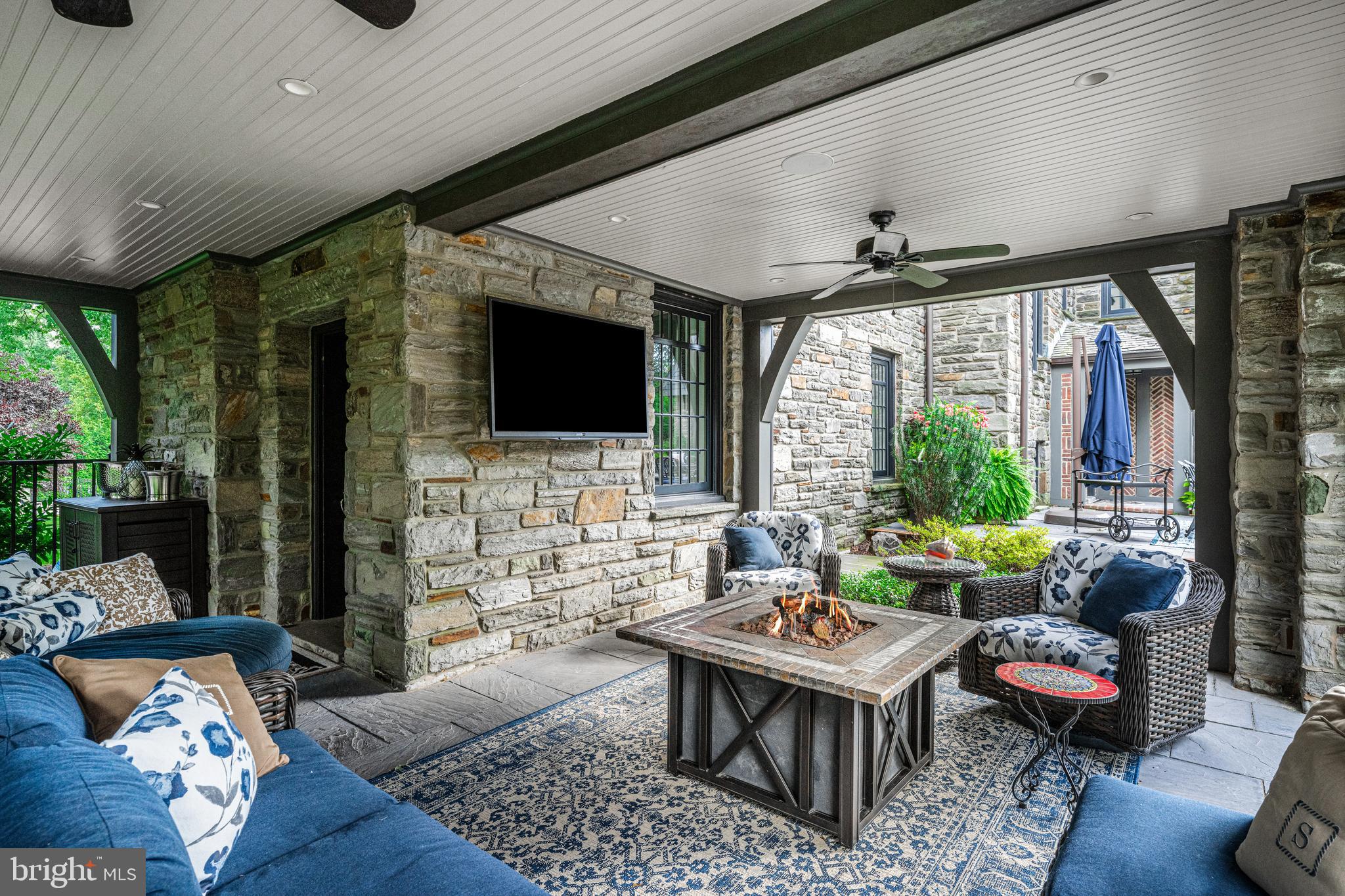 MERION GOLF ESTATES - Residential