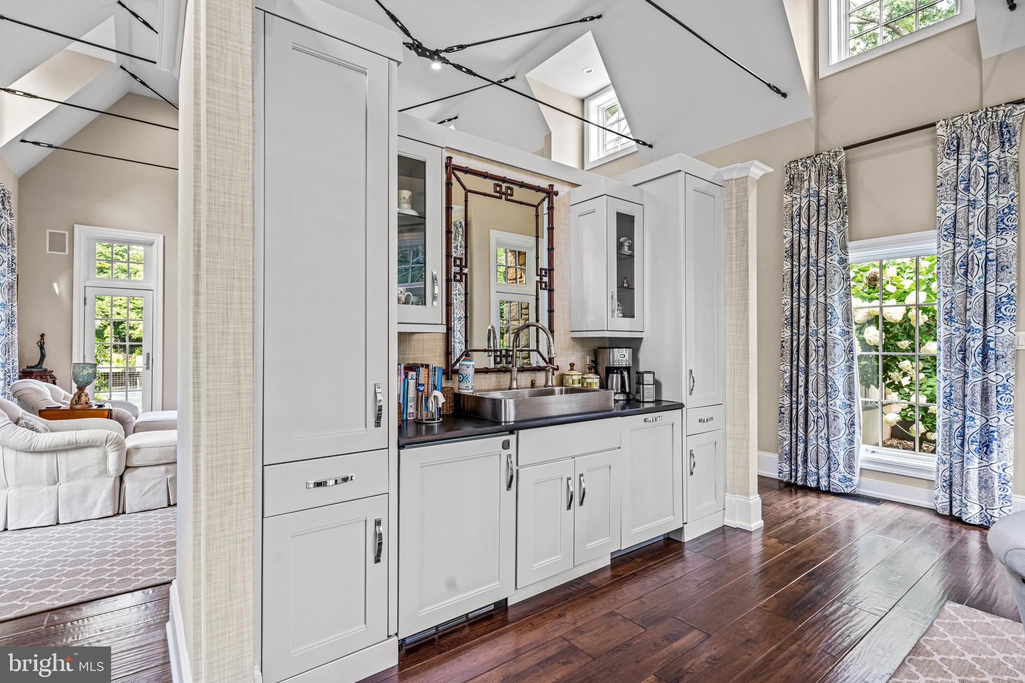 MERION GOLF ESTATES - Residential
