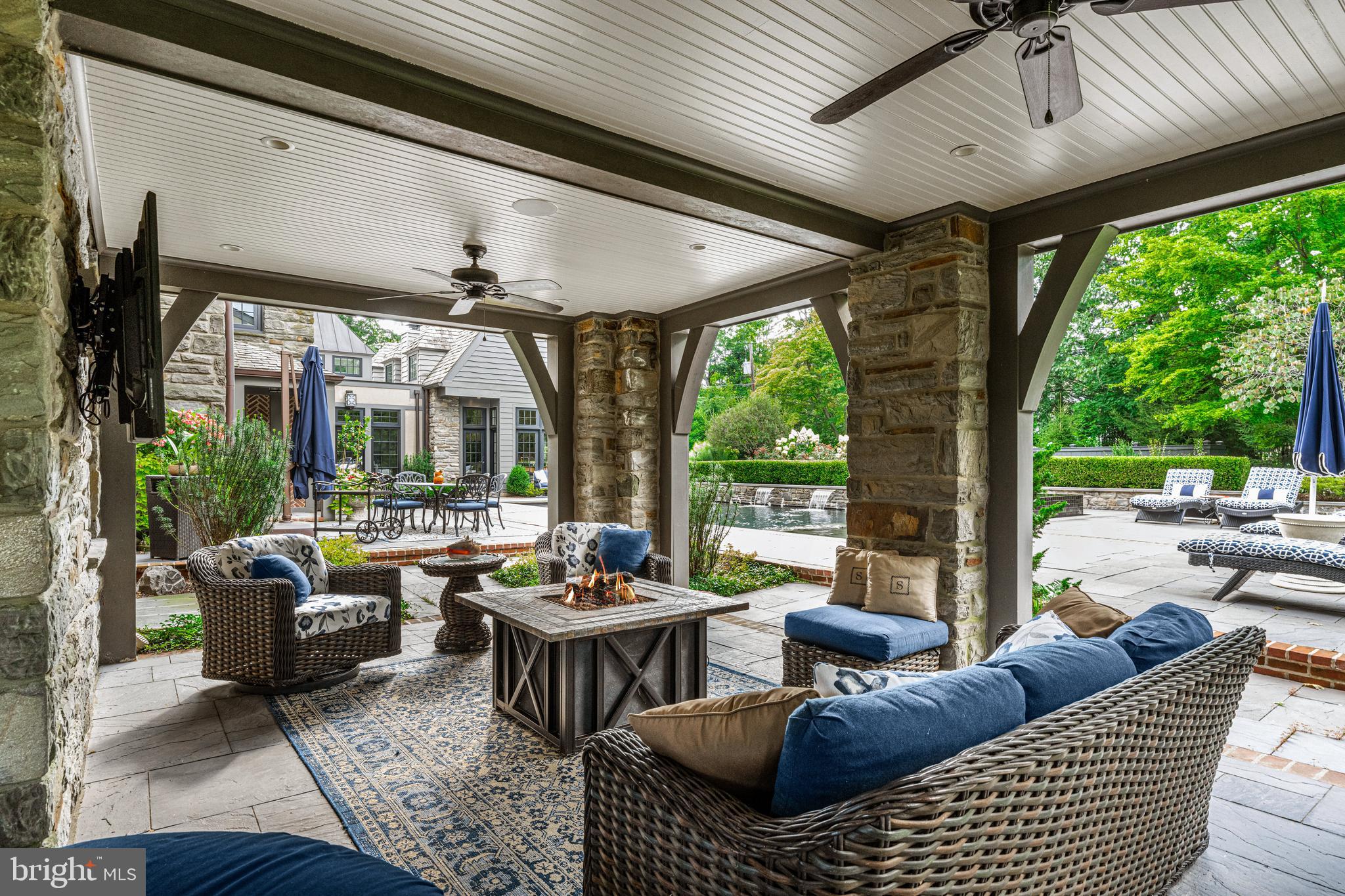 MERION GOLF ESTATES - Residential