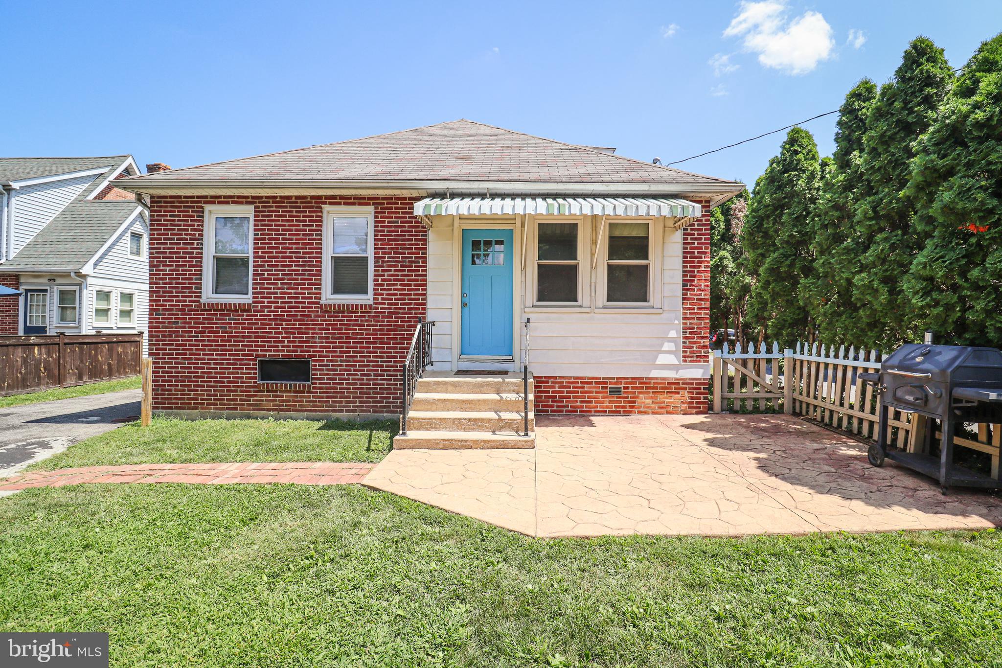 OLD EAST YORK - Residential