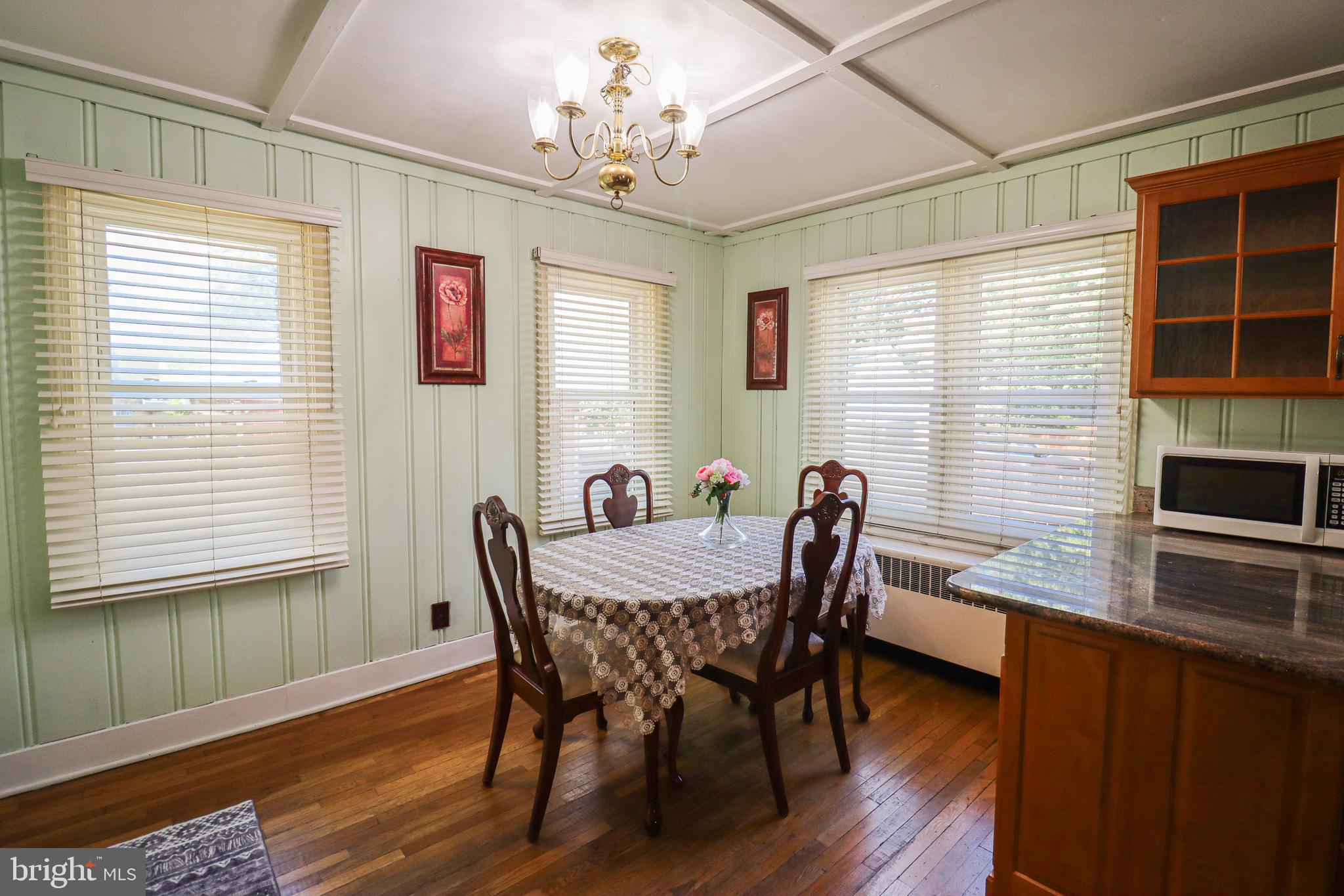 OLD EAST YORK - Residential