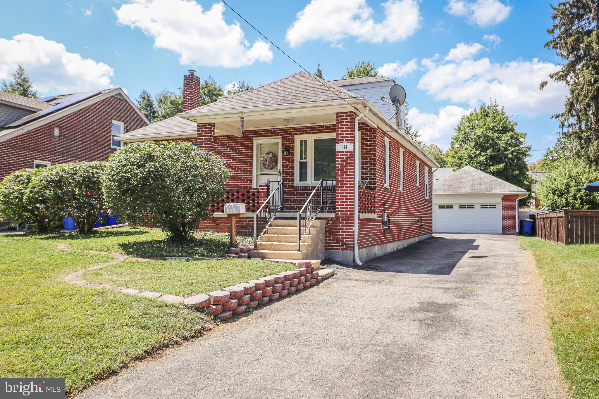 OLD EAST YORK - Residential