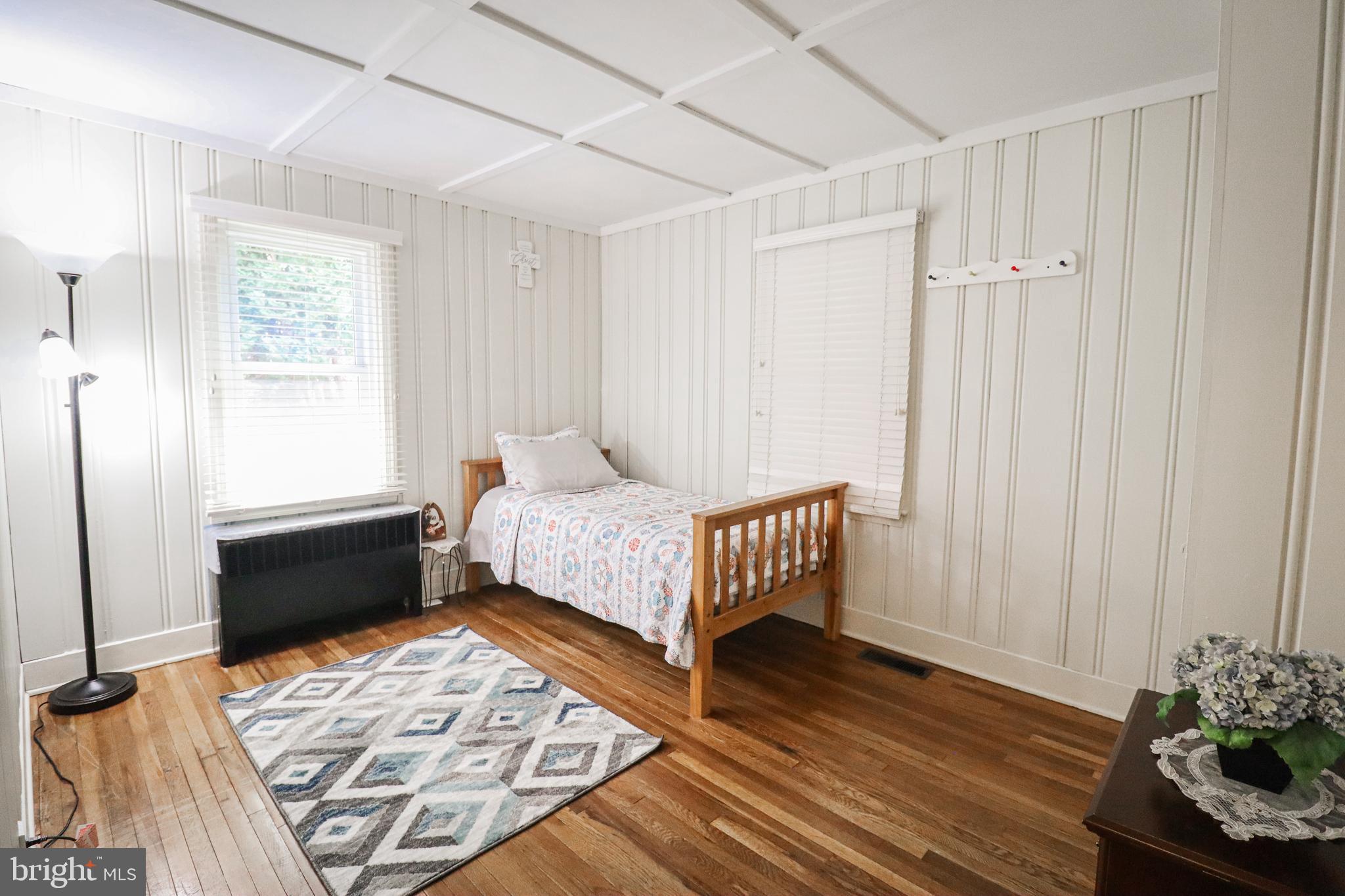 OLD EAST YORK - Residential