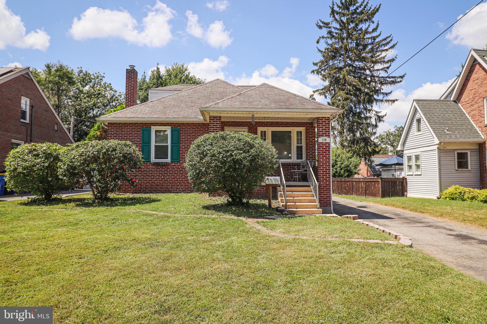 OLD EAST YORK - Residential