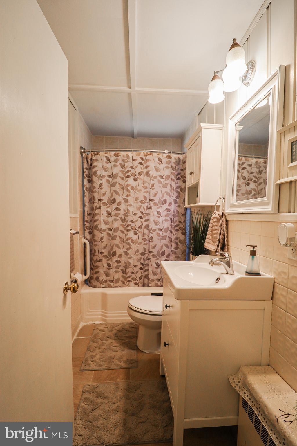 OLD EAST YORK - Residential