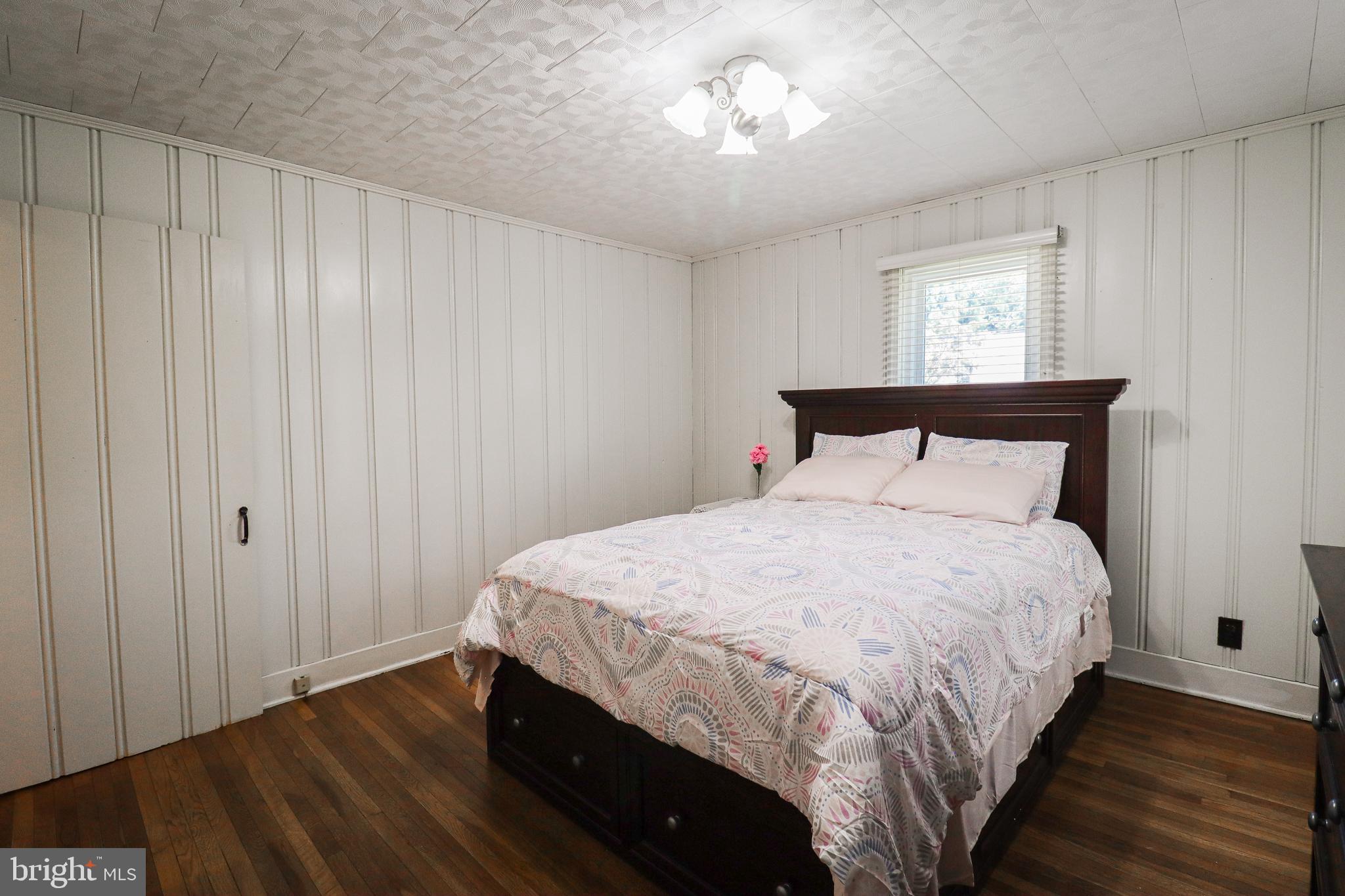 OLD EAST YORK - Residential