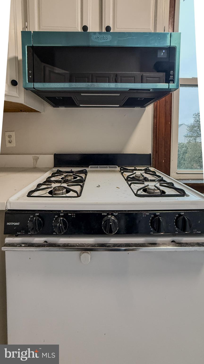 165 E MOUNT PLEASANT 2ND FLOOR