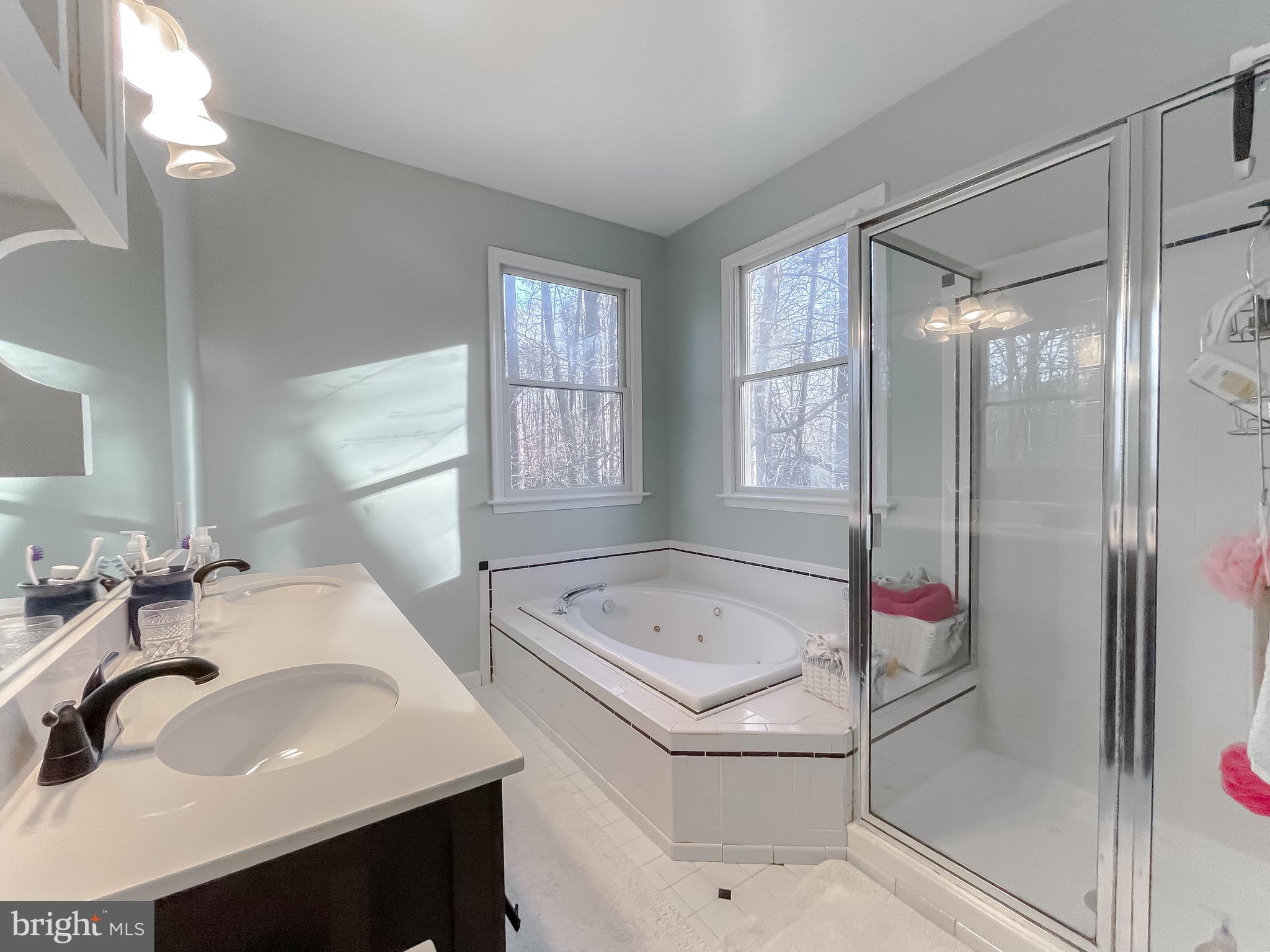 CHESTNUT HILLS - Residential