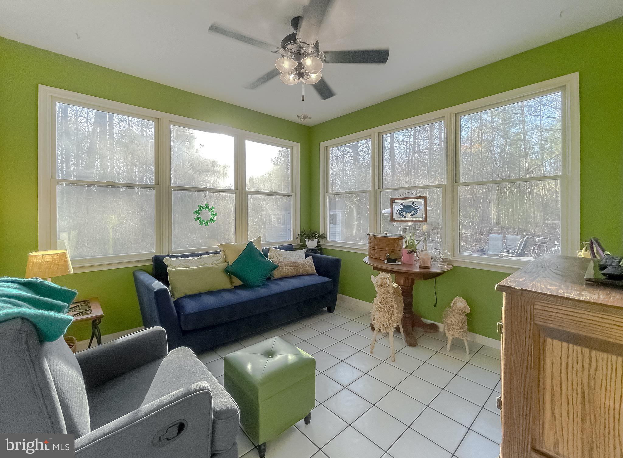 CHESTNUT HILLS - Residential