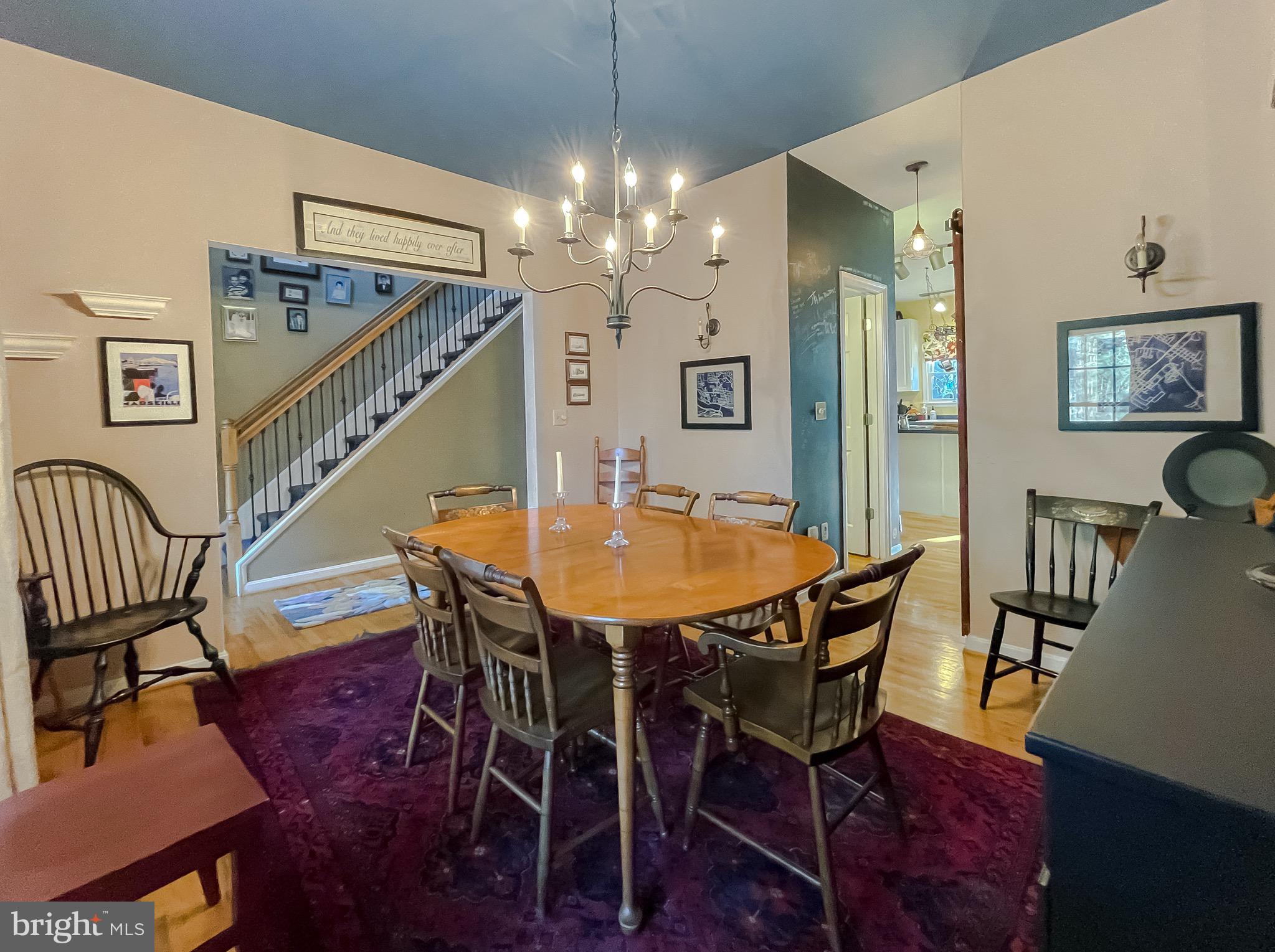 CHESTNUT HILLS - Residential