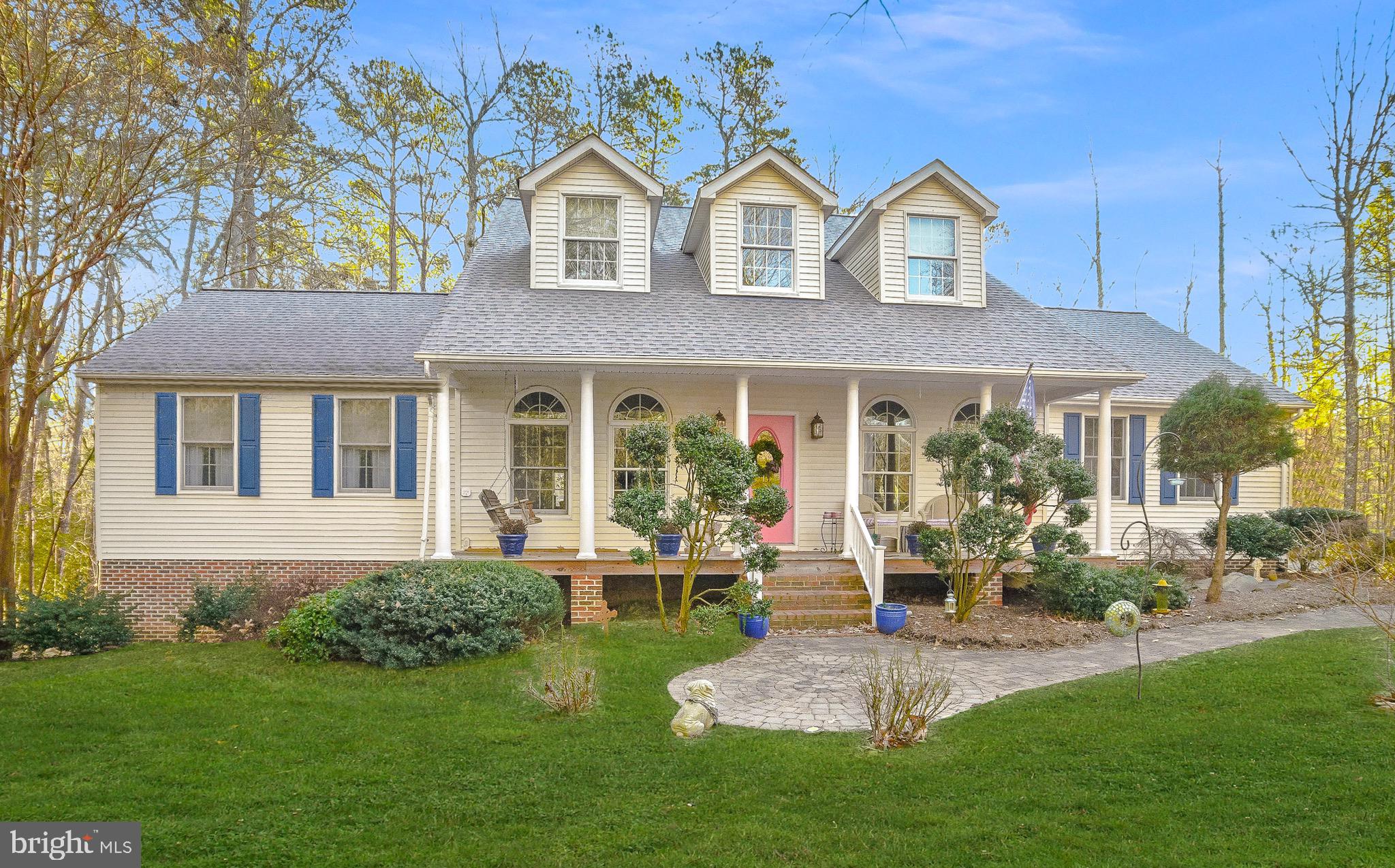 CHESTNUT HILLS - Residential