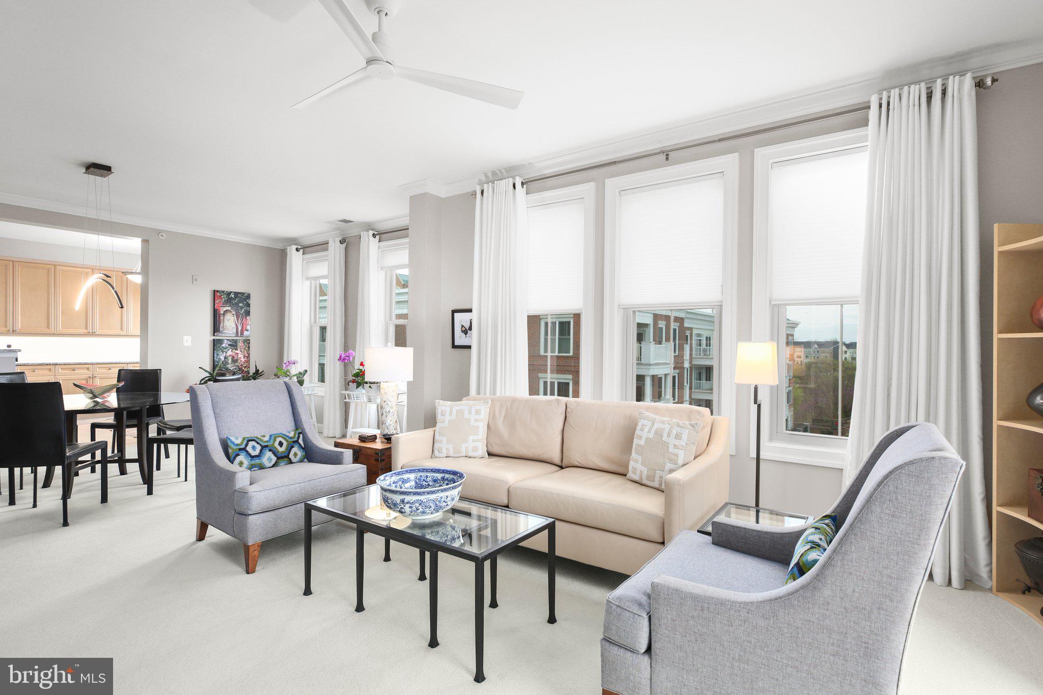 HARBOR POINT WEST CONDO - Residential