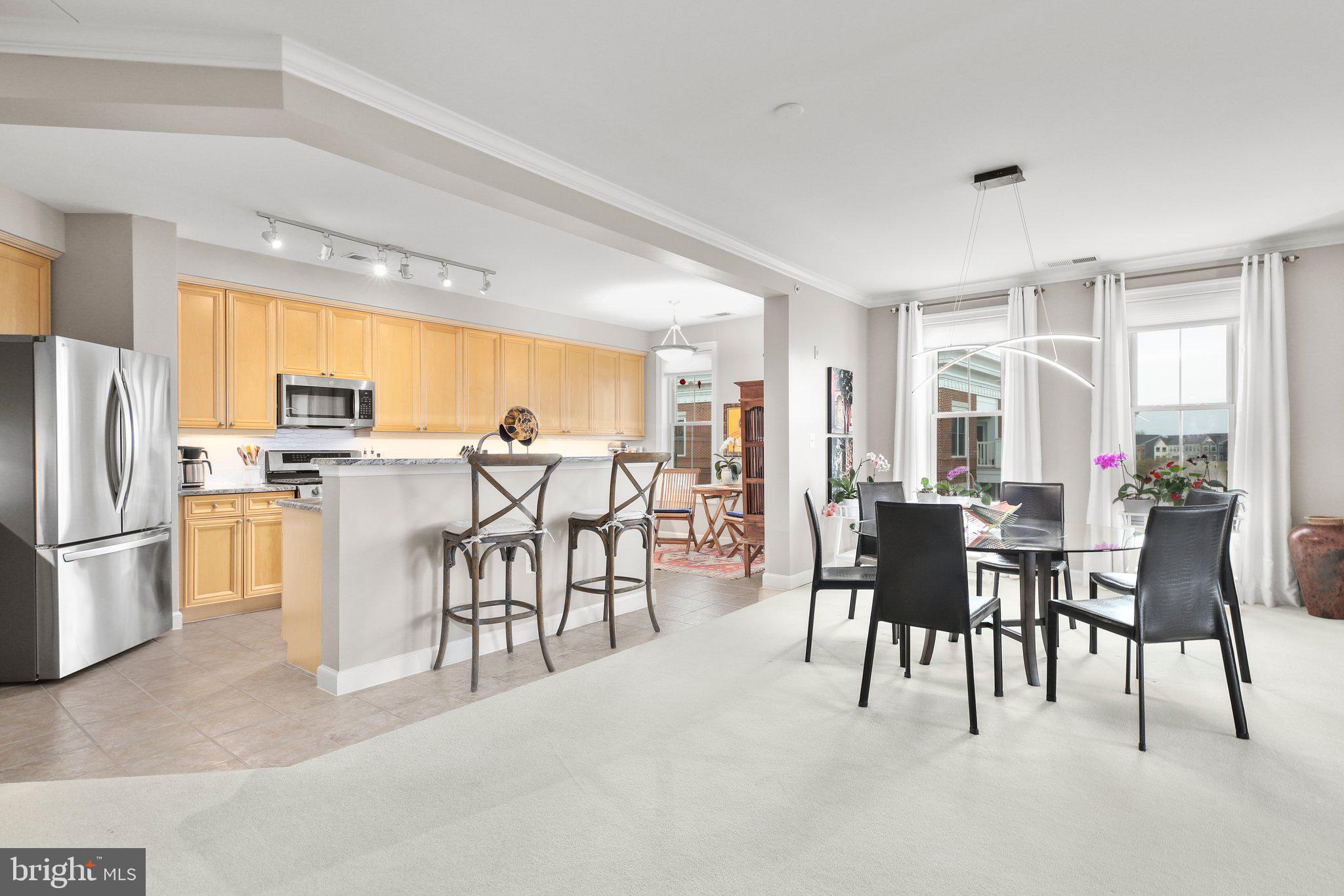 HARBOR POINT WEST CONDO - Residential