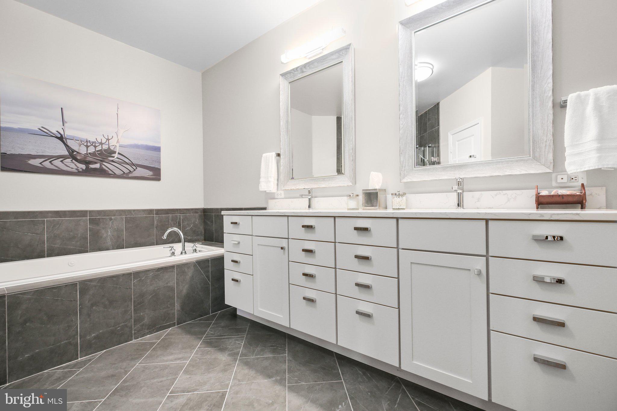 HARBOR POINT WEST CONDO - Residential