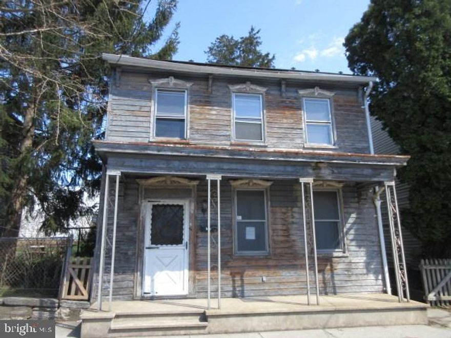 Welcome to this charming traditional home nestled in the heart of Lebanon City! This spacious property boasts 4 bedrooms and 1 bath, offering ample space for comfortable living. As you step inside, you'll be greeted by a warm and inviting atmosphere, perfect for creating cherished memories with loved ones.

The main level features a well-appointed kitchen, ideal for preparing delicious meals, and a cozy living room, perfect for relaxing or entertaining guests. Upstairs, you'll find the four generously sized bedrooms, providing plenty of room for rest and relaxation.

One of the highlights of this home is the walk-up attic, offering endless possibilities for storage or potential expansion to suit your needs. Additionally, the detached 1-car garage provides convenient parking and extra storage space.

Located in Lebanon City, this property offers the perfect blend of suburban tranquility and urban convenience. With its close proximity to schools, parks, shopping, and dining options, everything you need is just moments away.

Don't miss your chance to own this delightful home! Schedule your showing today and experience all that this property has to offer.