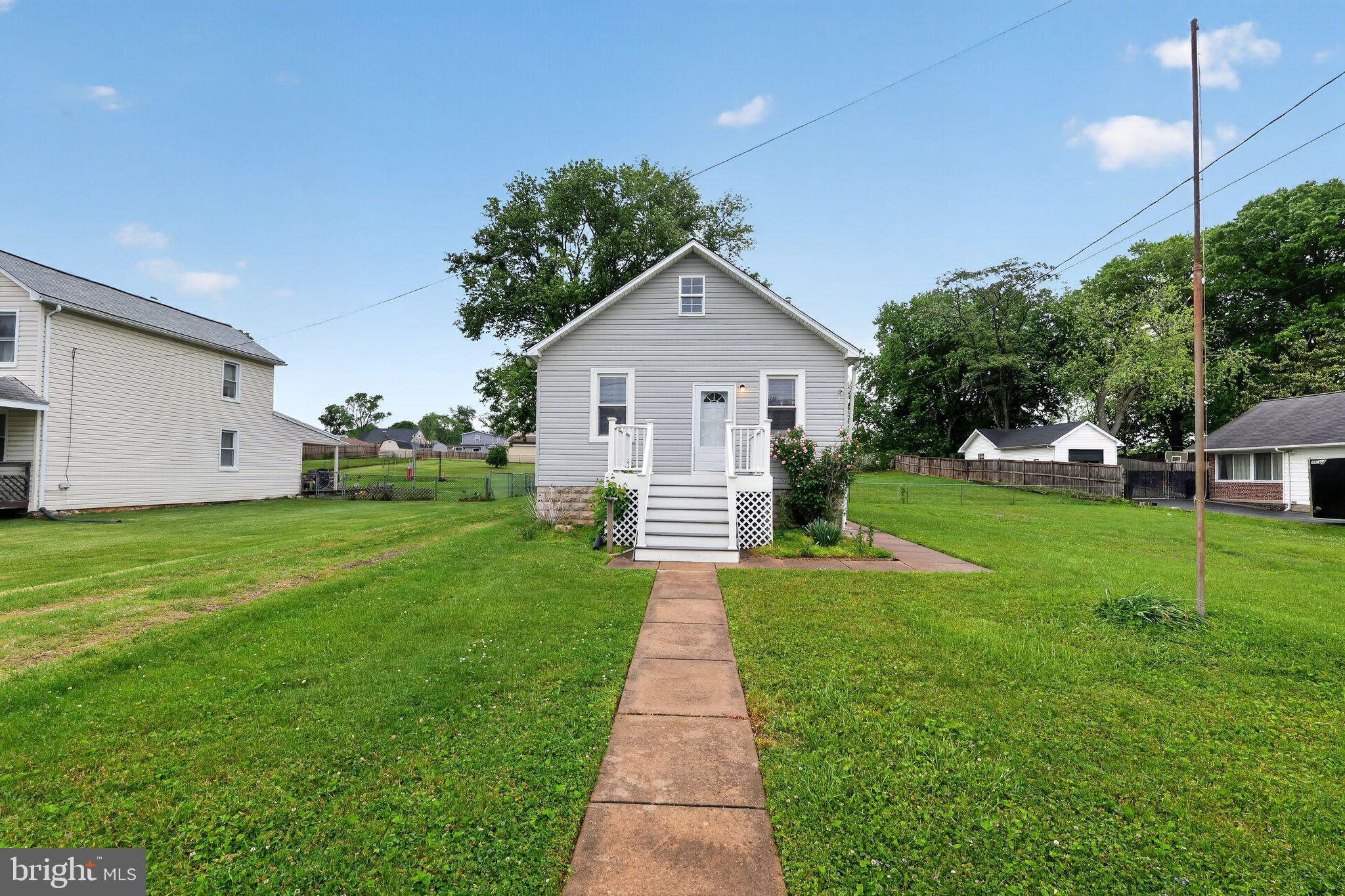 BACK RIVER HIGHLANDS - Residential