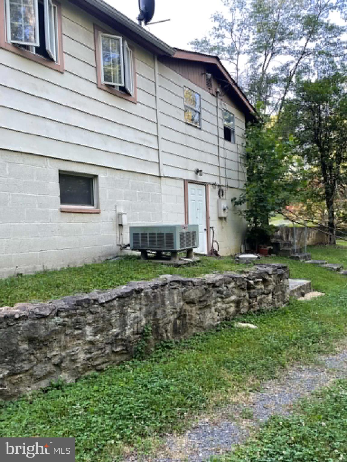 6040 COON TREE ROAD