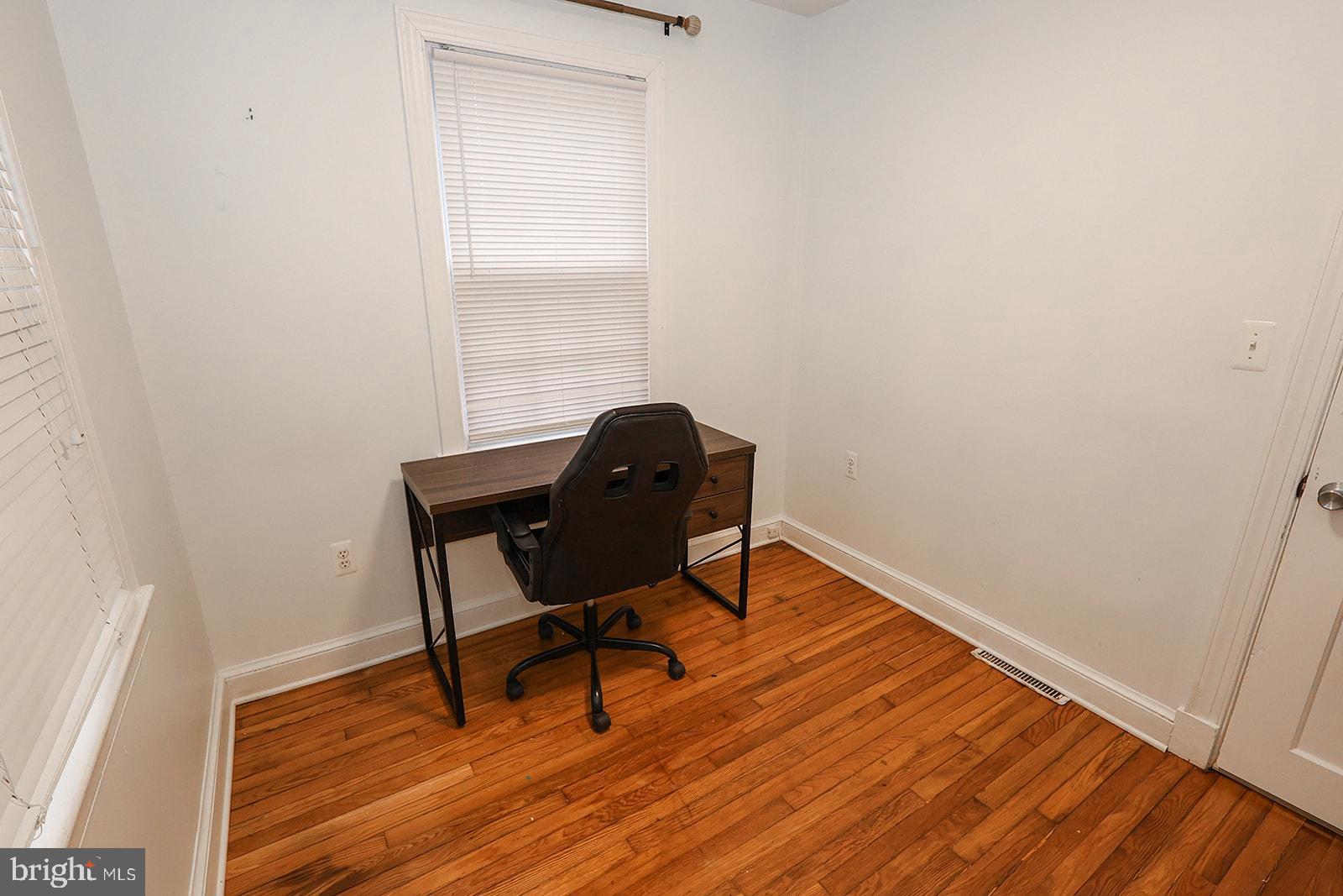 WARING - Residential