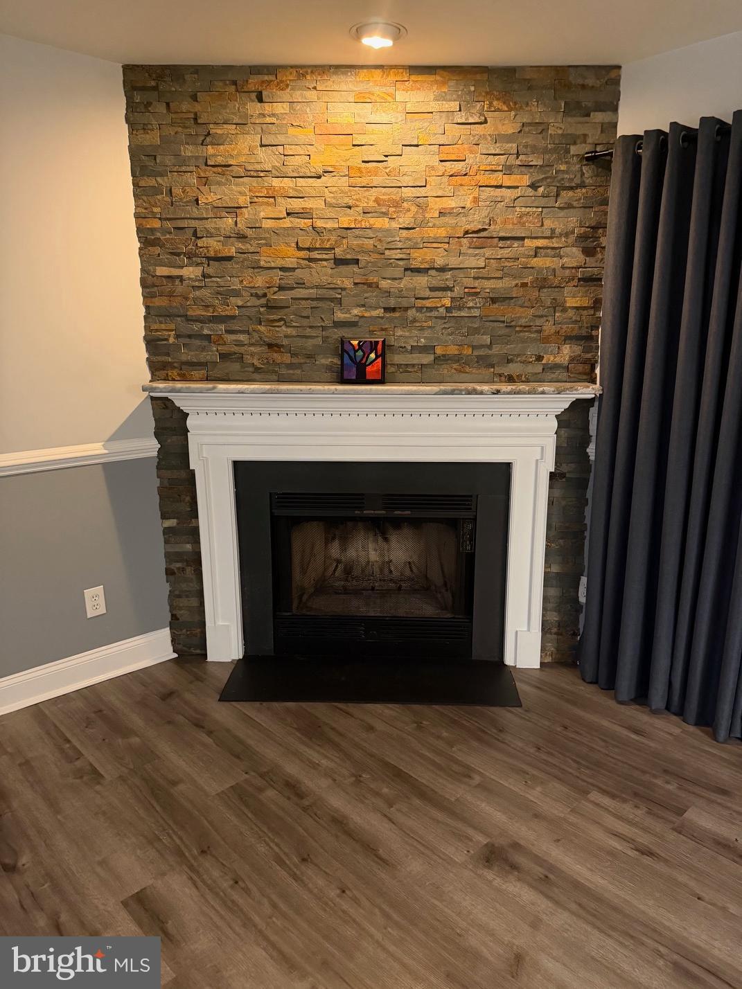 33 CARAWAY COURT